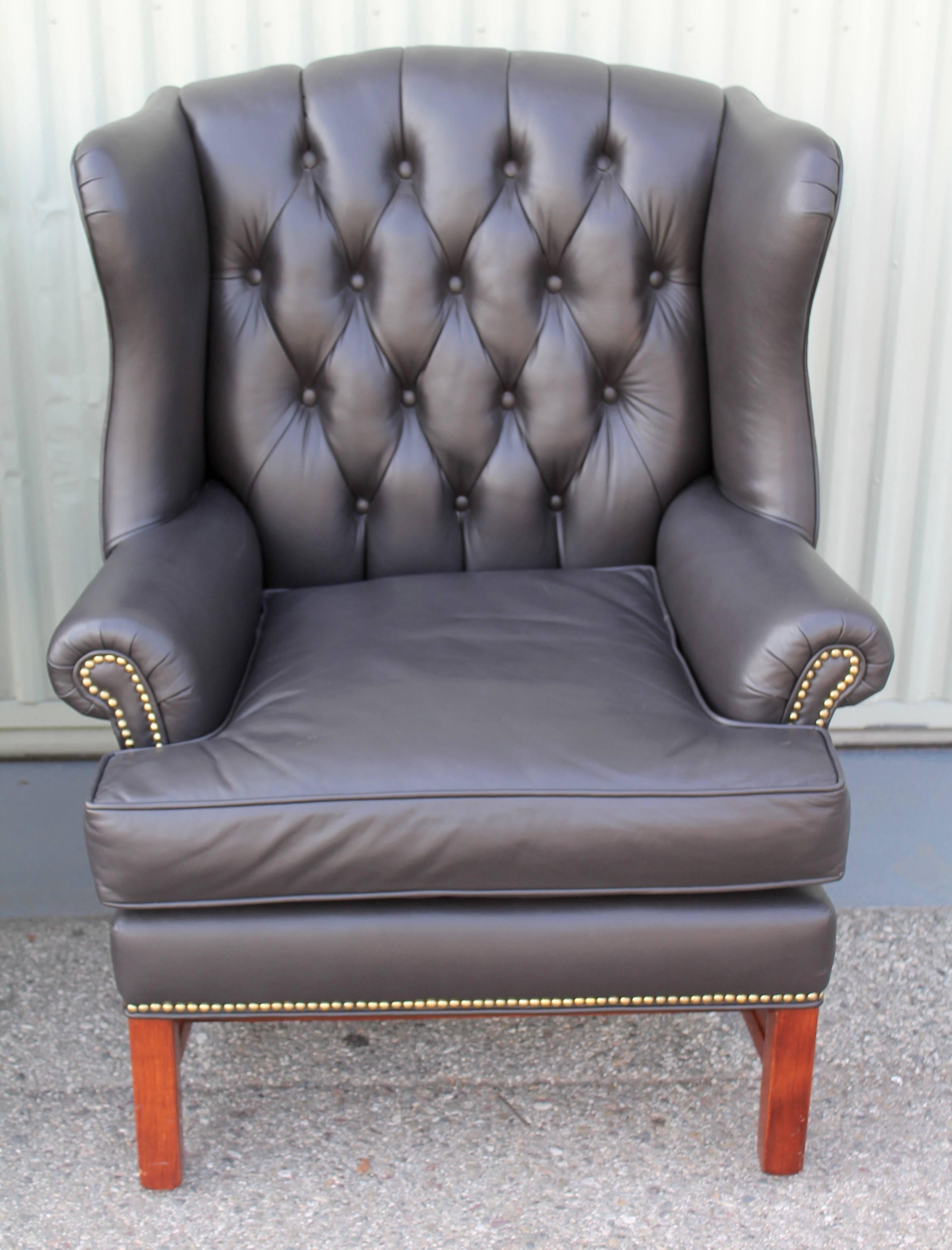 American Classical Pair of Midcentury Black Leather Wing Chair