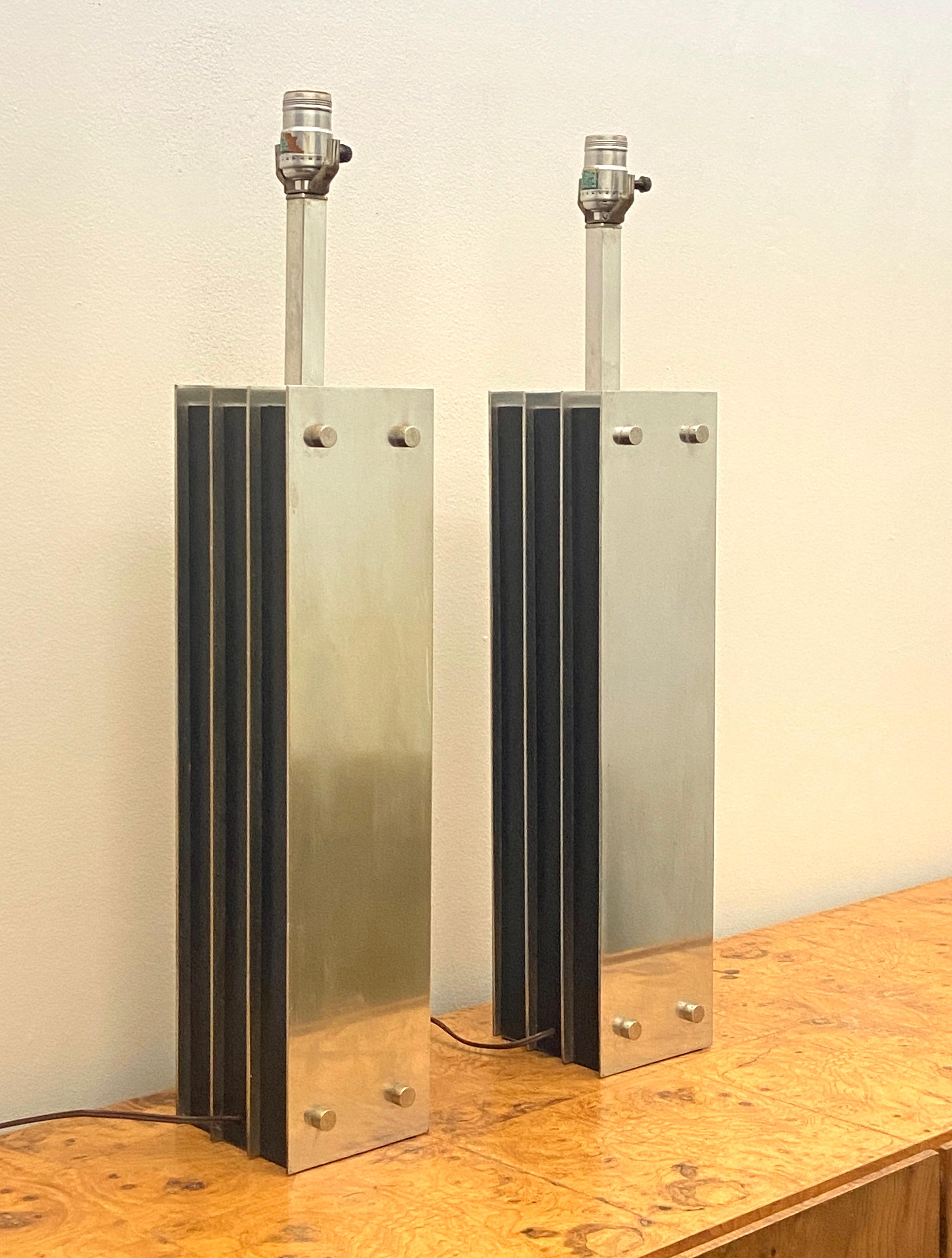 Pair of mid century black oak and steel Laurel lamps In Good Condition For Sale In Liberty, NY