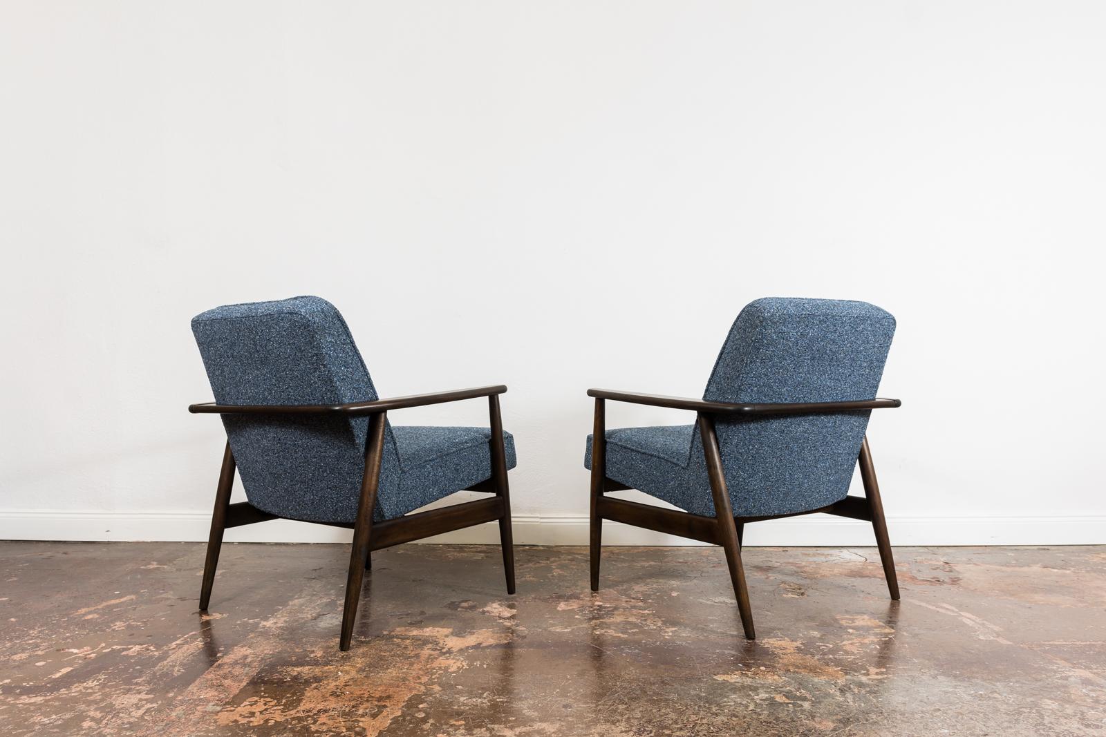 Pair of Mid-Century Blue Armchairs GFM 300-192, 1960's Poland In Good Condition In Wroclaw, PL