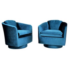Pair of Mid-Century Blue Velvet Swivel Chairs, Milo Baughman Style, USA, 1970s