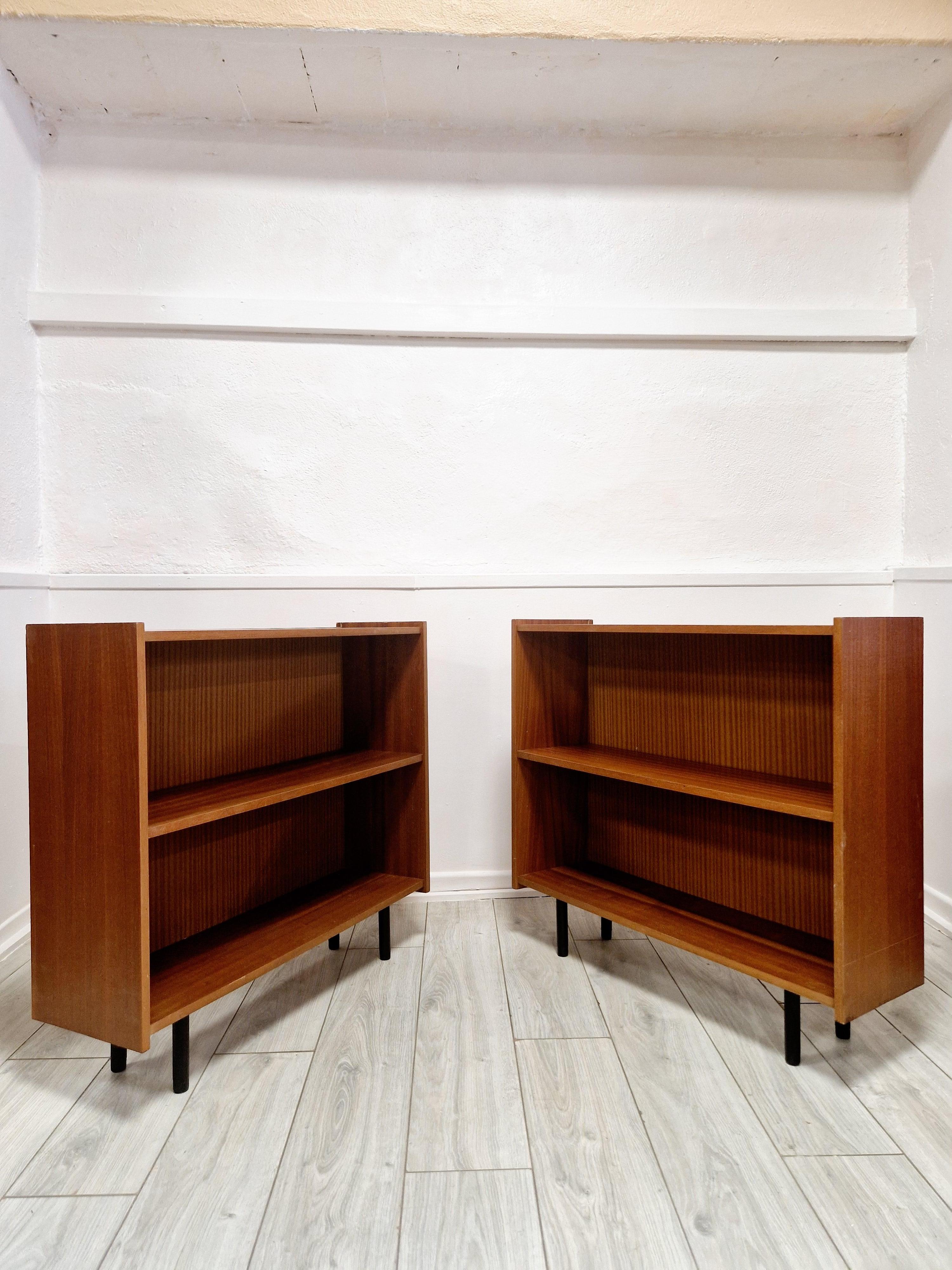 Paar Mid Century Bücherregale im Zustand „Gut“ im Angebot in Buxton, GB
