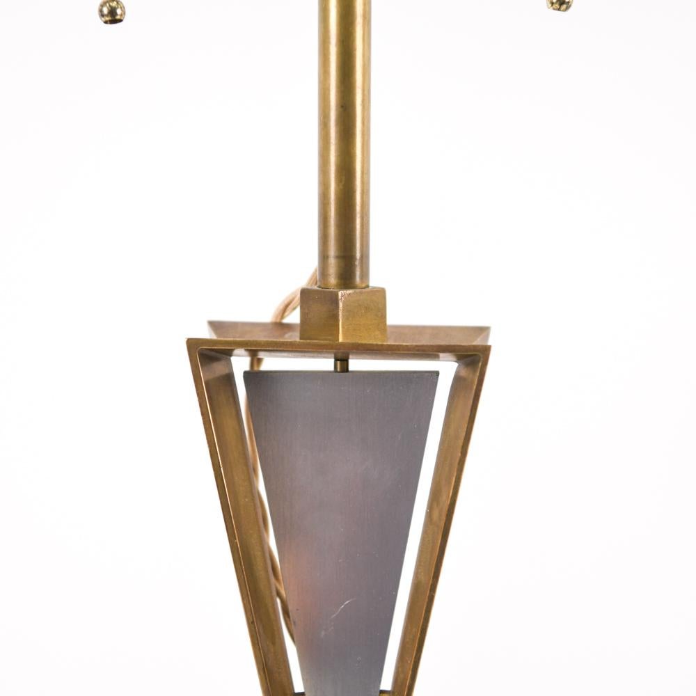 Pair of Mid-Century Brass & Aluminum Hourglass Table Lamps For Sale 7