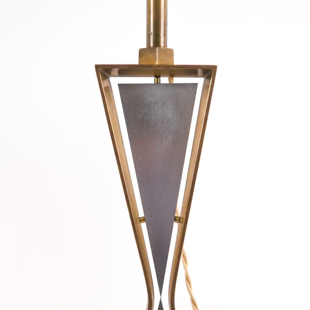 Pair of Mid-Century Brass & Aluminum Hourglass Table Lamps For Sale 1