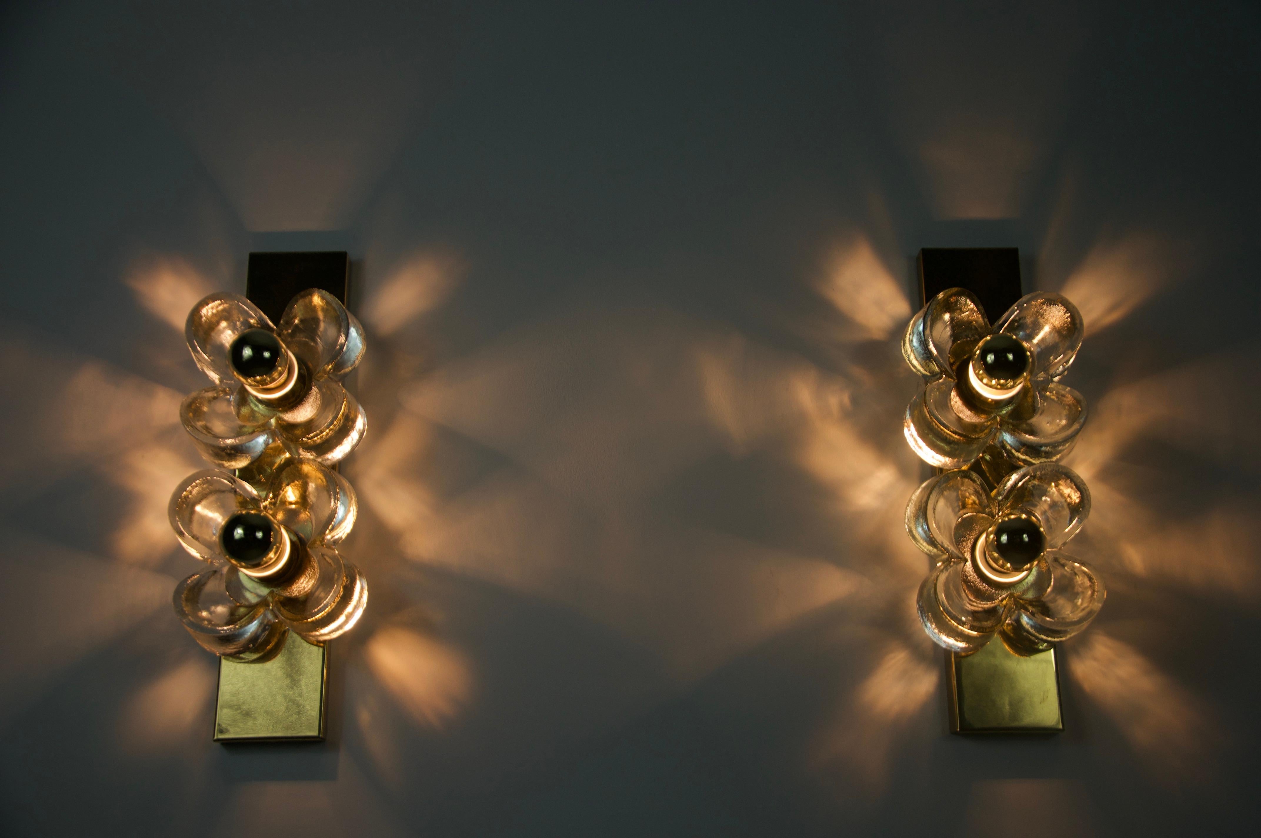 Mid-Century moderno Pair of Mid-Century Brass and Glass Wall Lamps by SiSche, Germany, 1960s in vendita