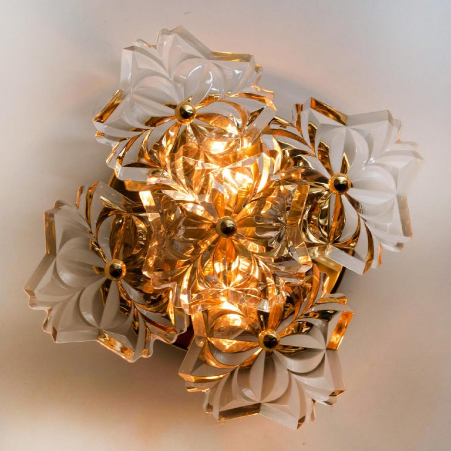 Pair of Mid Century Brass Floral Wall Lights by Hillebrand, 1970s For Sale 3