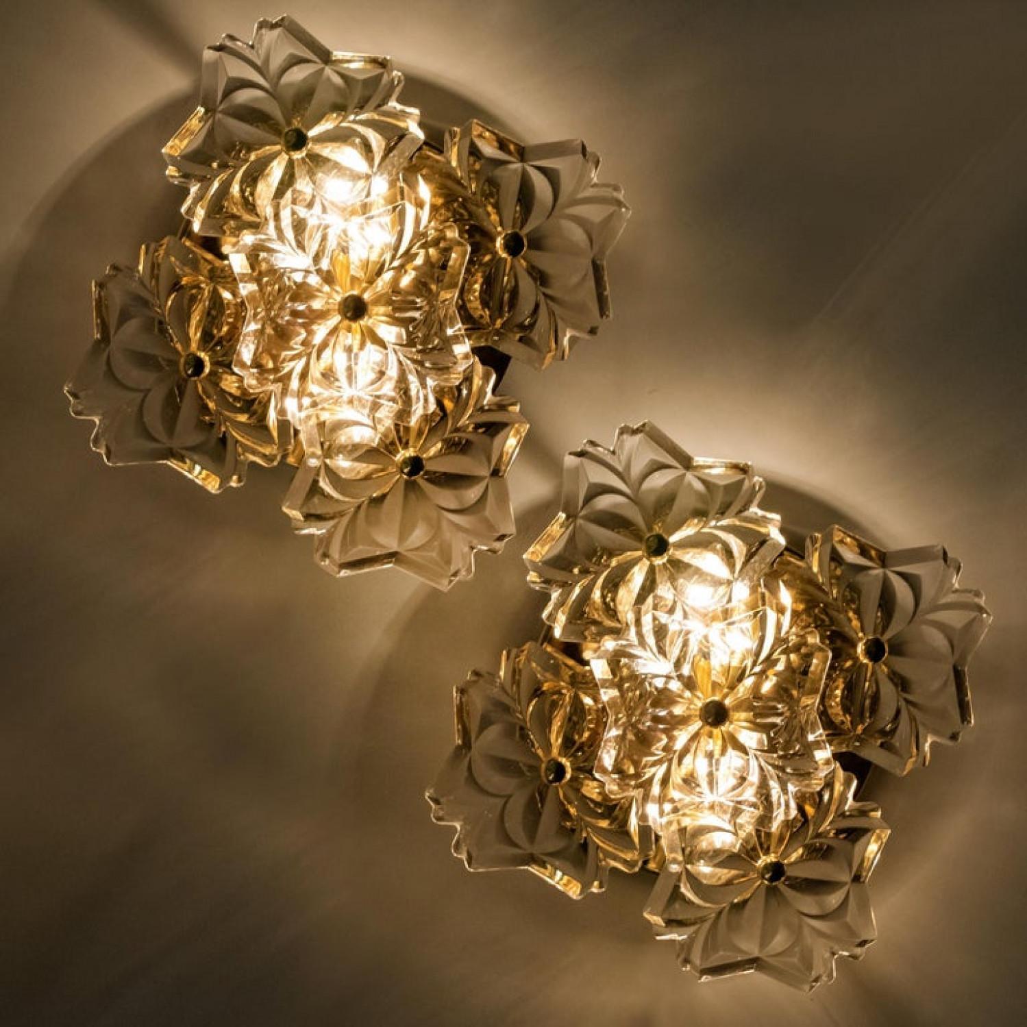 Pair of Mid Century Brass Floral Wall Lights by Hillebrand, 1970s For Sale 5