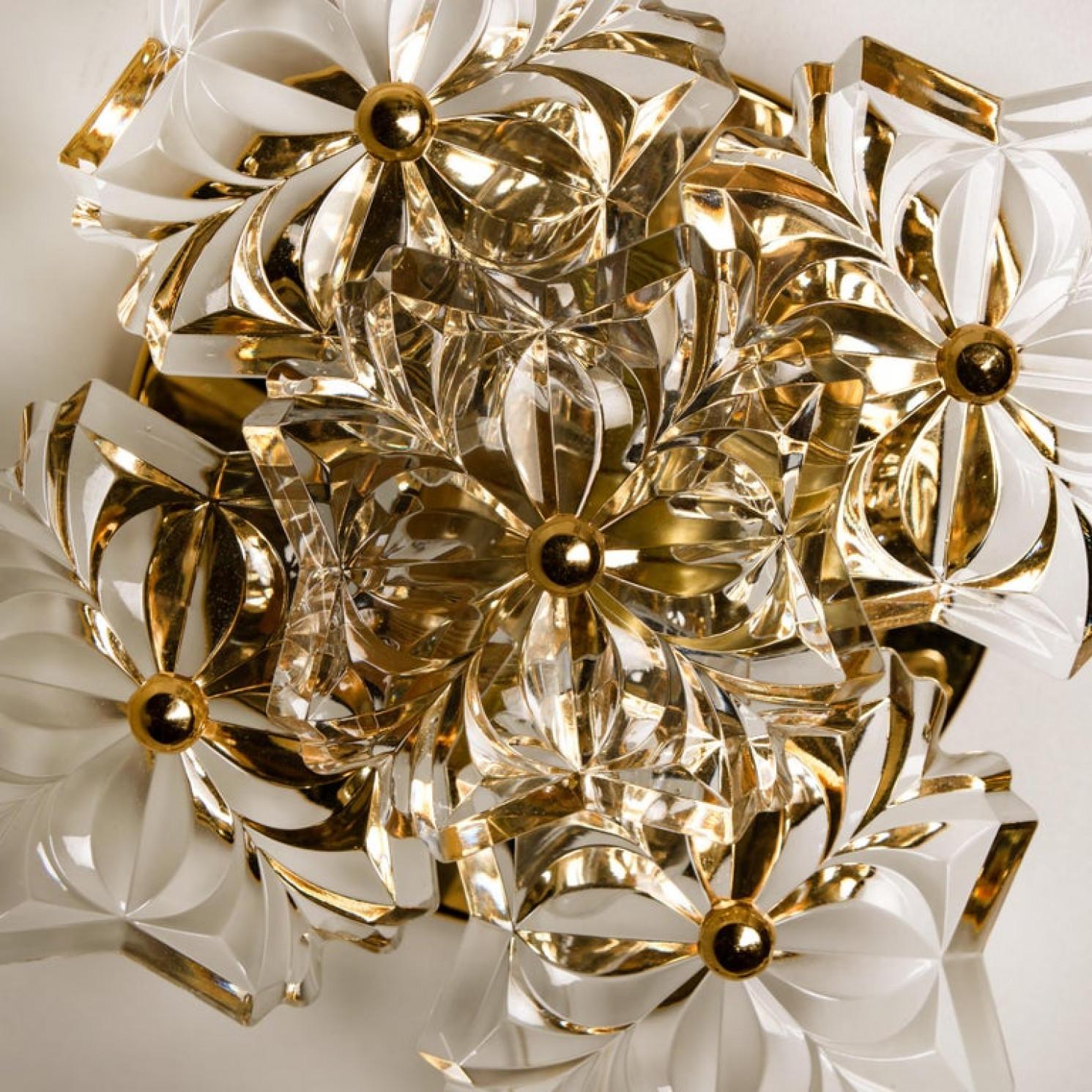Pair of Mid Century Brass Floral Wall Lights by Hillebrand, 1970s For Sale 7