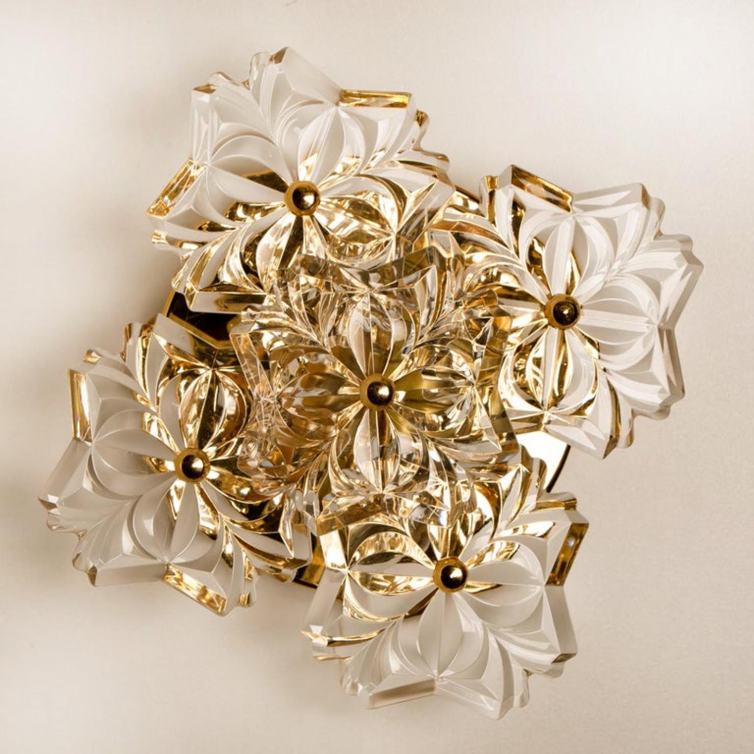 Pair of Mid Century Brass Floral Wall Lights by Hillebrand, 1970s For Sale 9