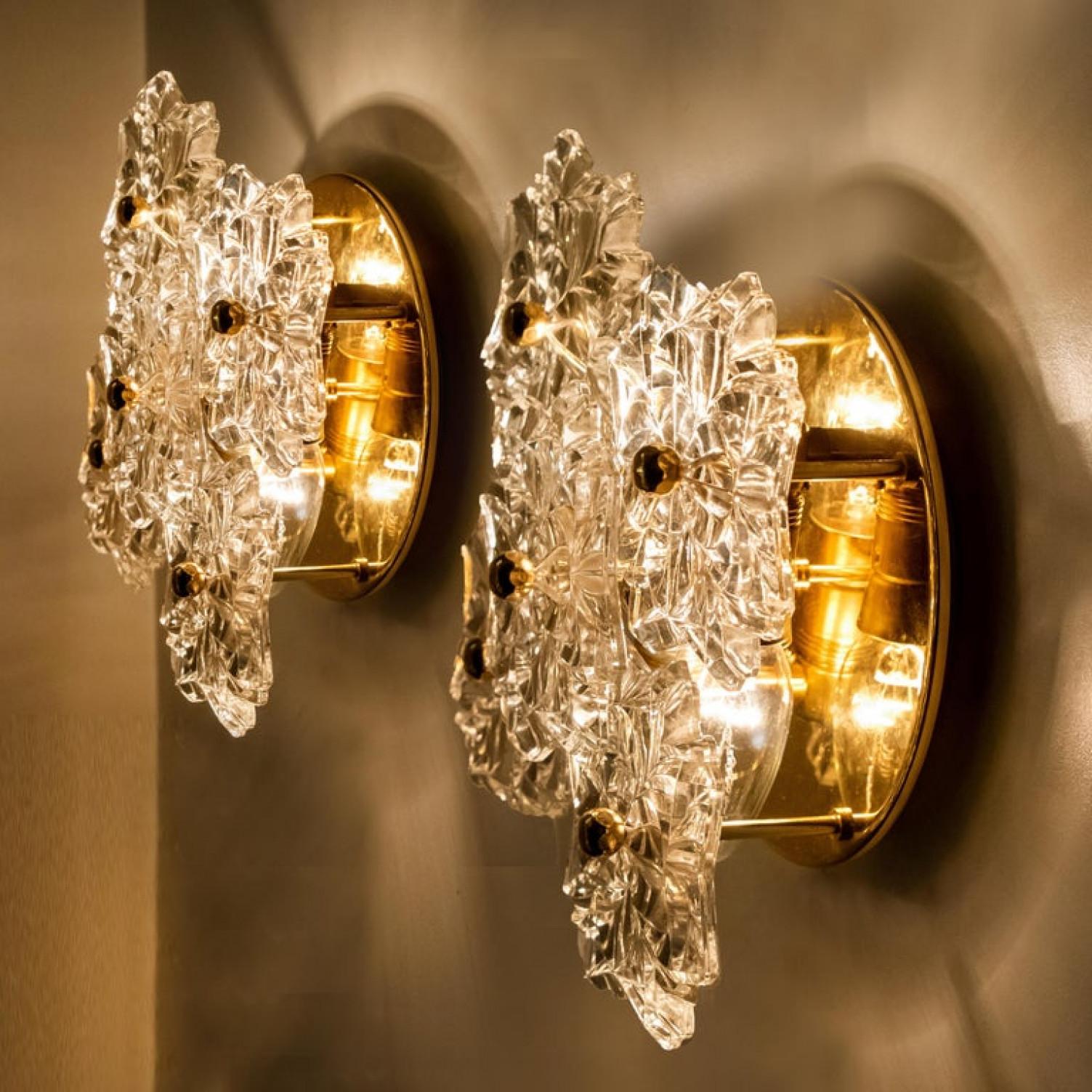 Mid-Century Modern Pair of Mid Century Brass Floral Wall Lights by Hillebrand, 1970s For Sale