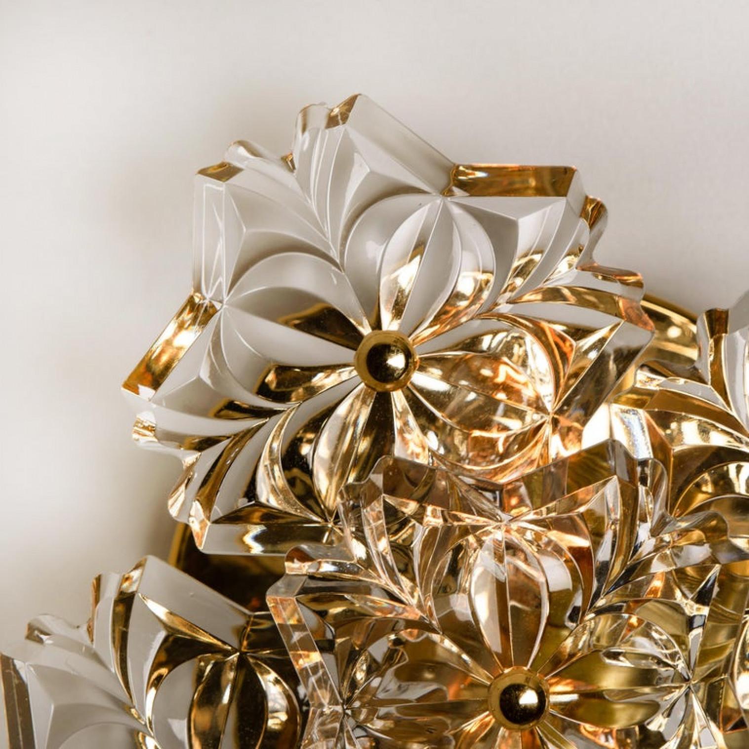 Mid-20th Century Pair of Mid Century Brass Floral Wall Lights by Hillebrand, 1970s For Sale