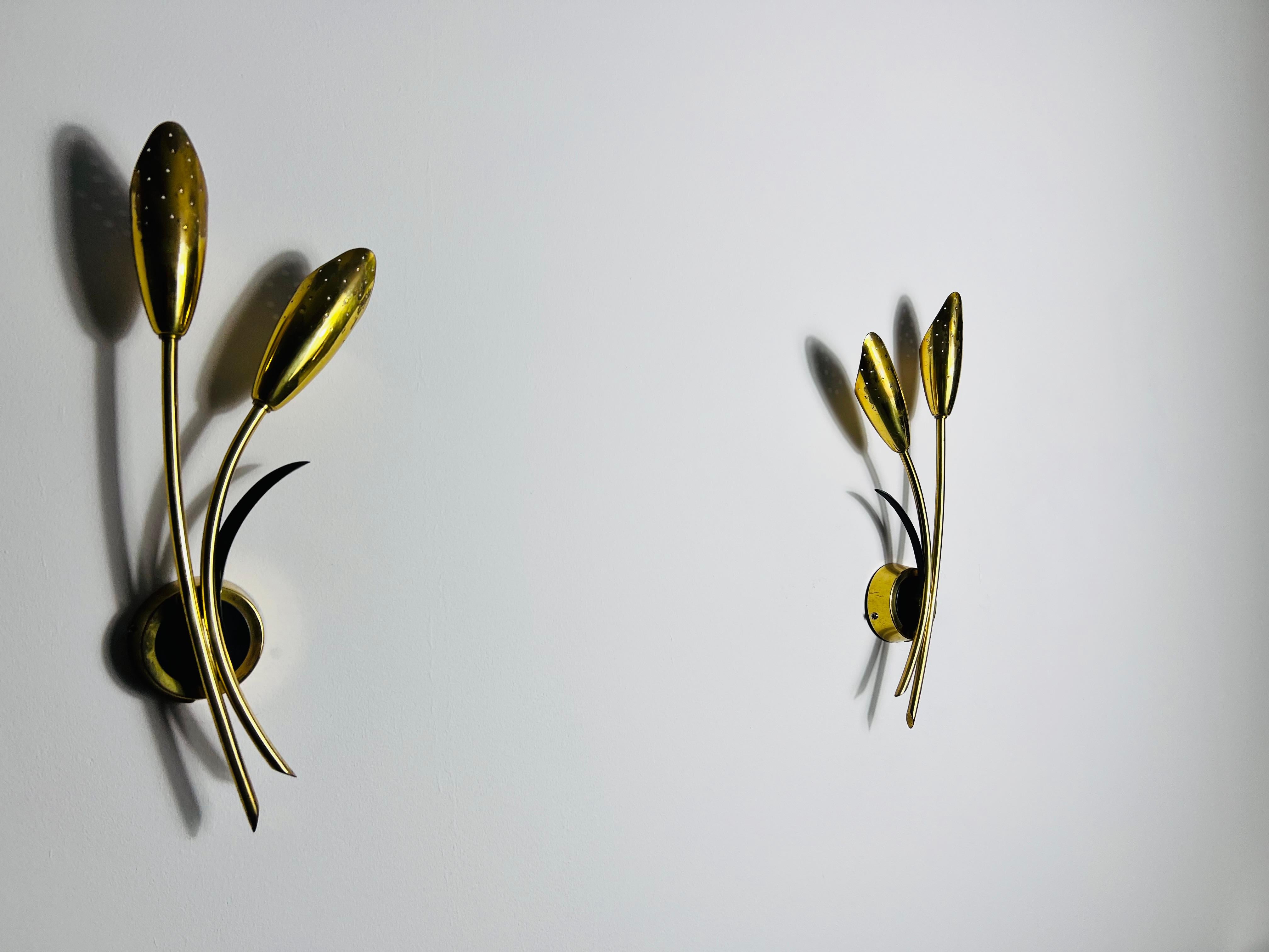 Italian Pair of Mid-Century Brass Sputnik Wall Lamps, Italy, 1960s For Sale