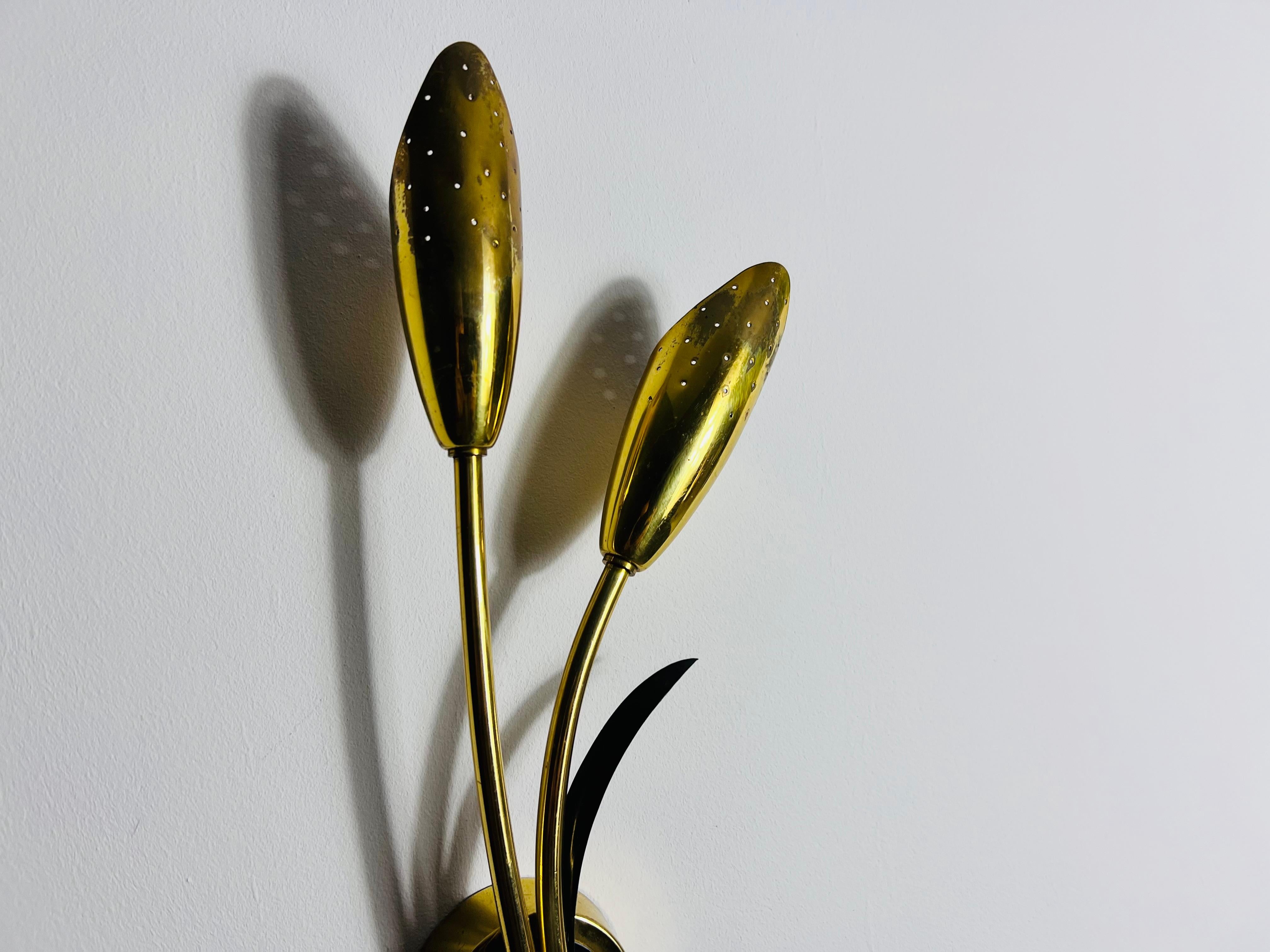 Pair of Mid-Century Brass Sputnik Wall Lamps, Italy, 1960s For Sale 1