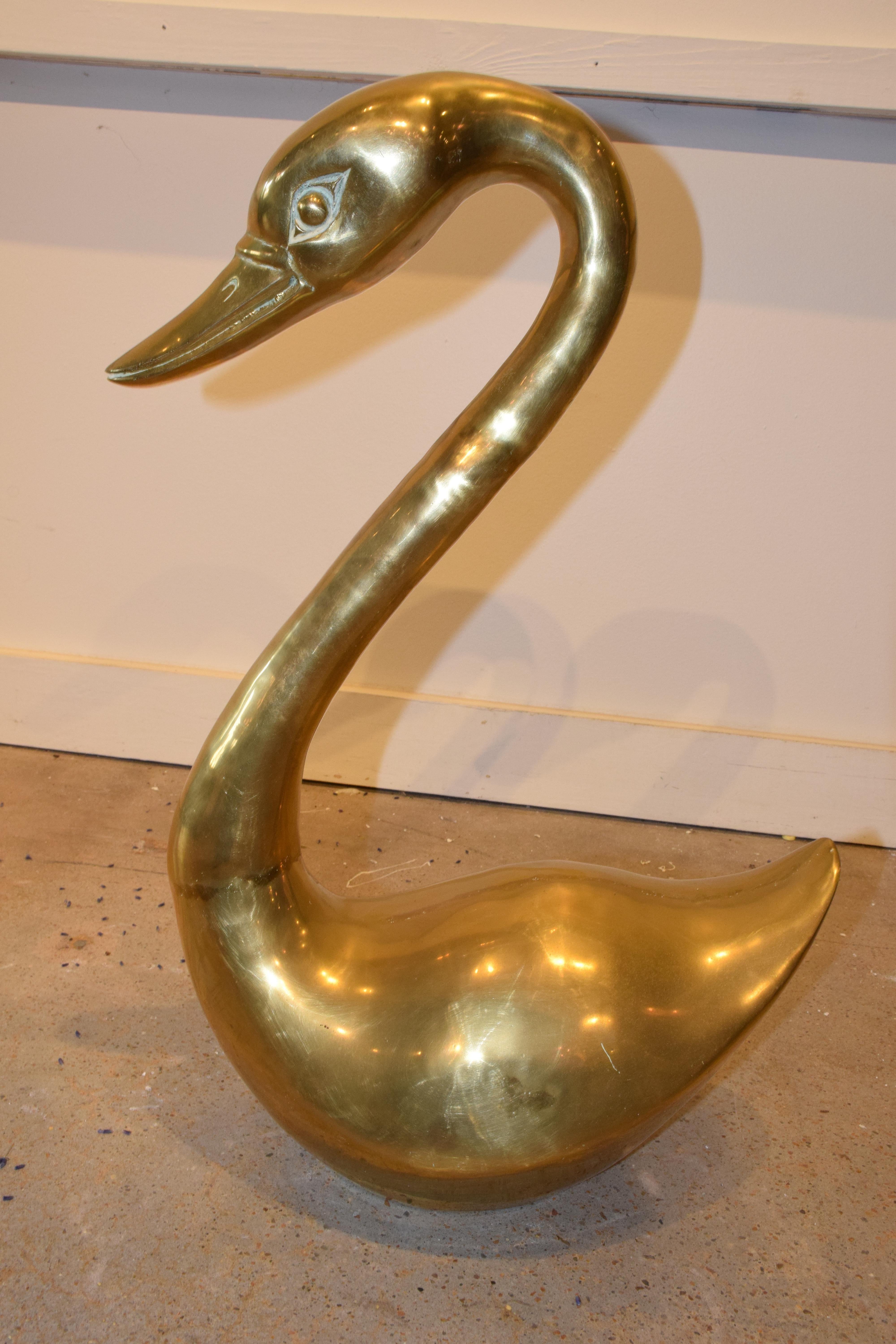 Pair of Midcentury Brass Swans 1