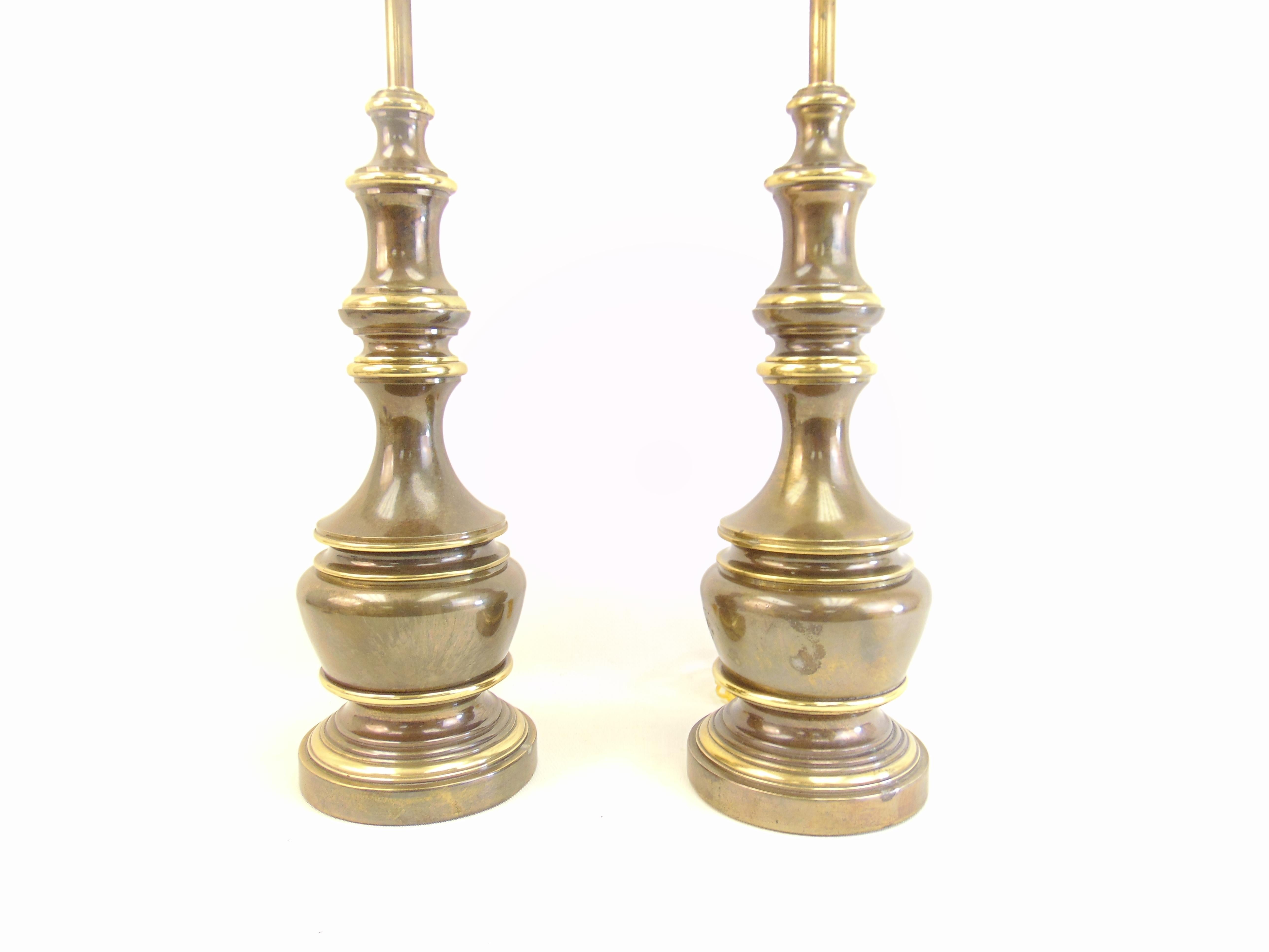 Pair of Midcentury Brass Table Lamps In Good Condition For Sale In Tulsa, OK
