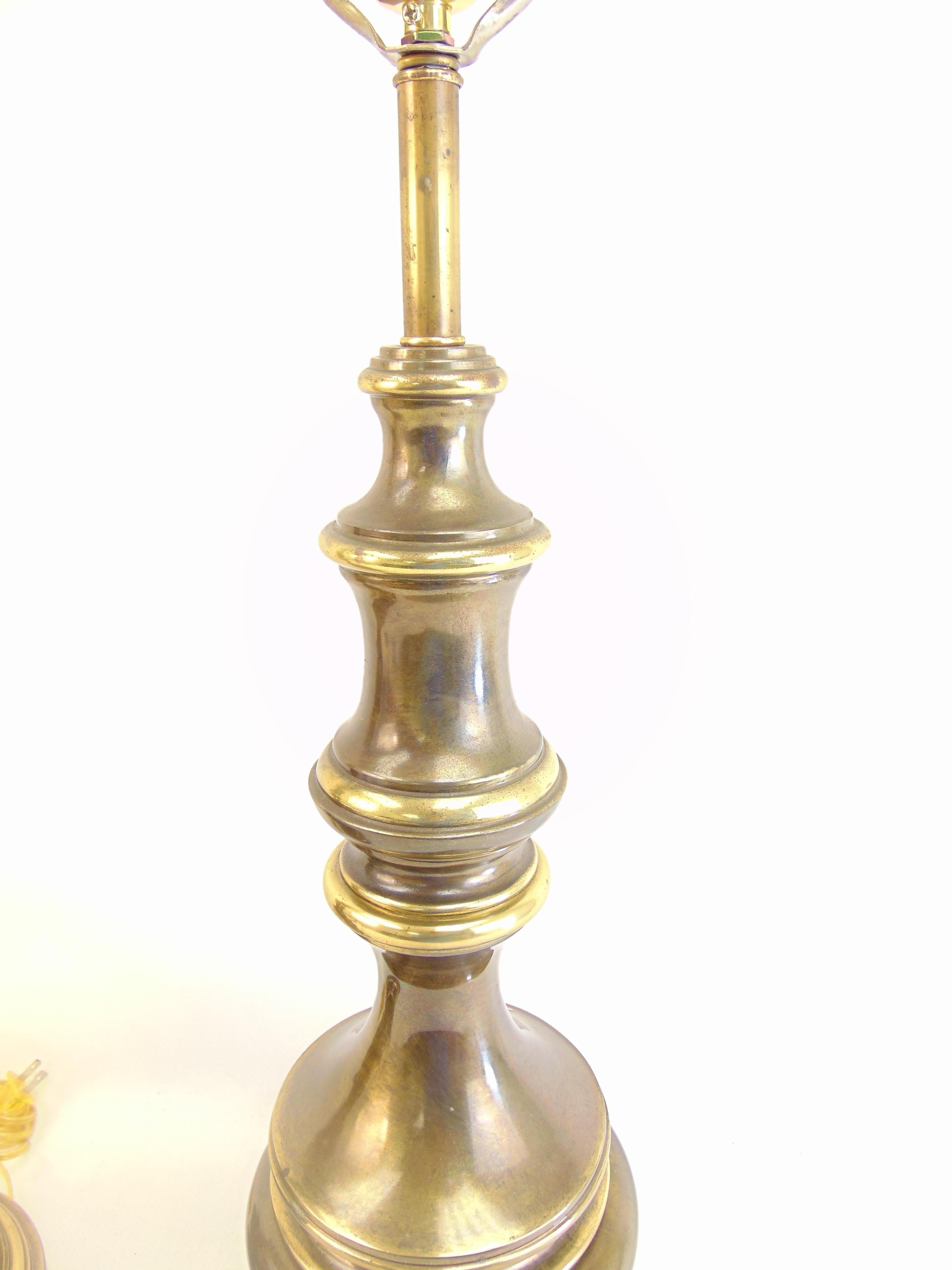 Pair of Midcentury Brass Table Lamps For Sale 3