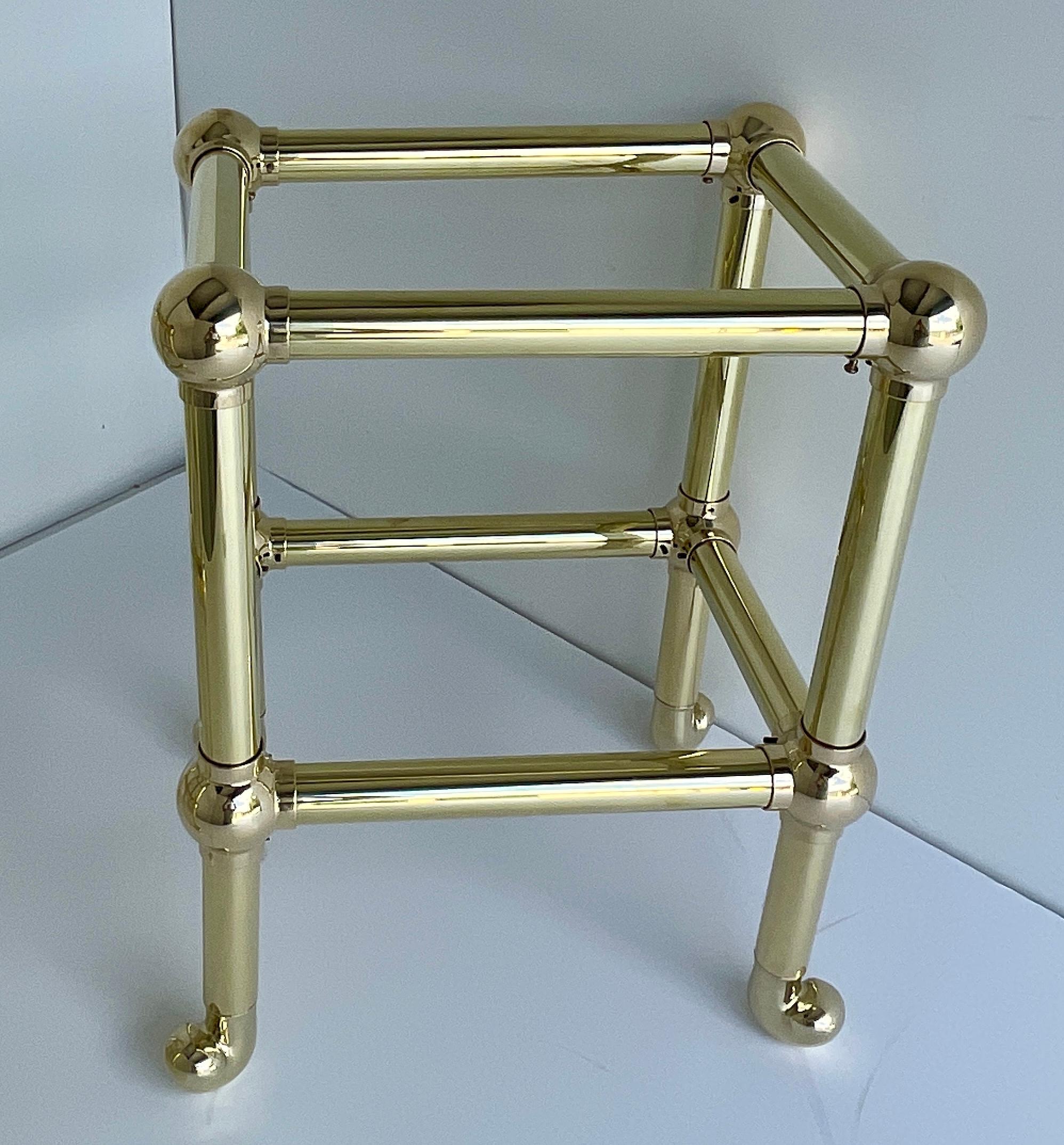 Pair of Mid-Century Brass Tubular Side Table Bases In Good Condition For Sale In Haddonfield, NJ
