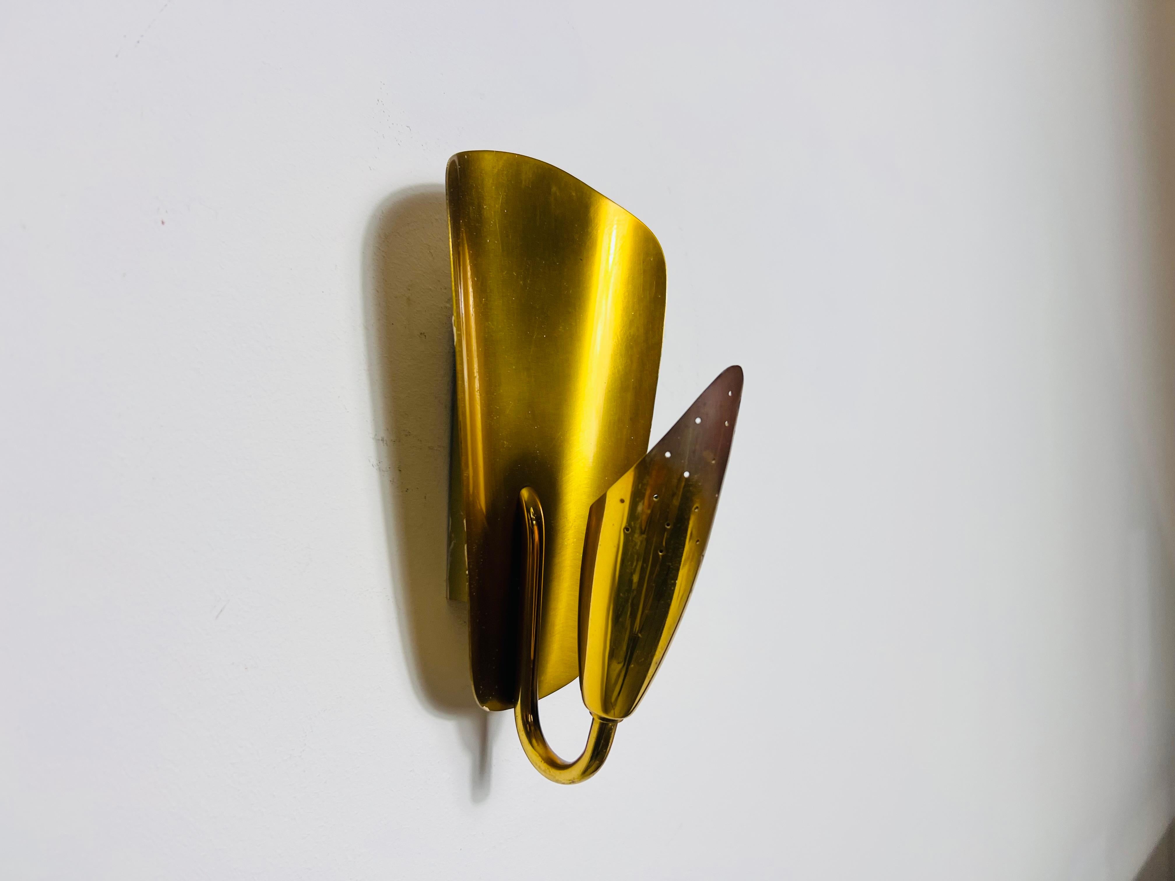 Pair of Mid-Century Brass Wall Lamps, Italy, 1960s 5