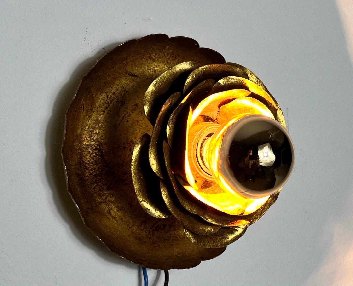 Pair of Mid-Century Brass Wall Lamps, Italy, 1960s For Sale 3