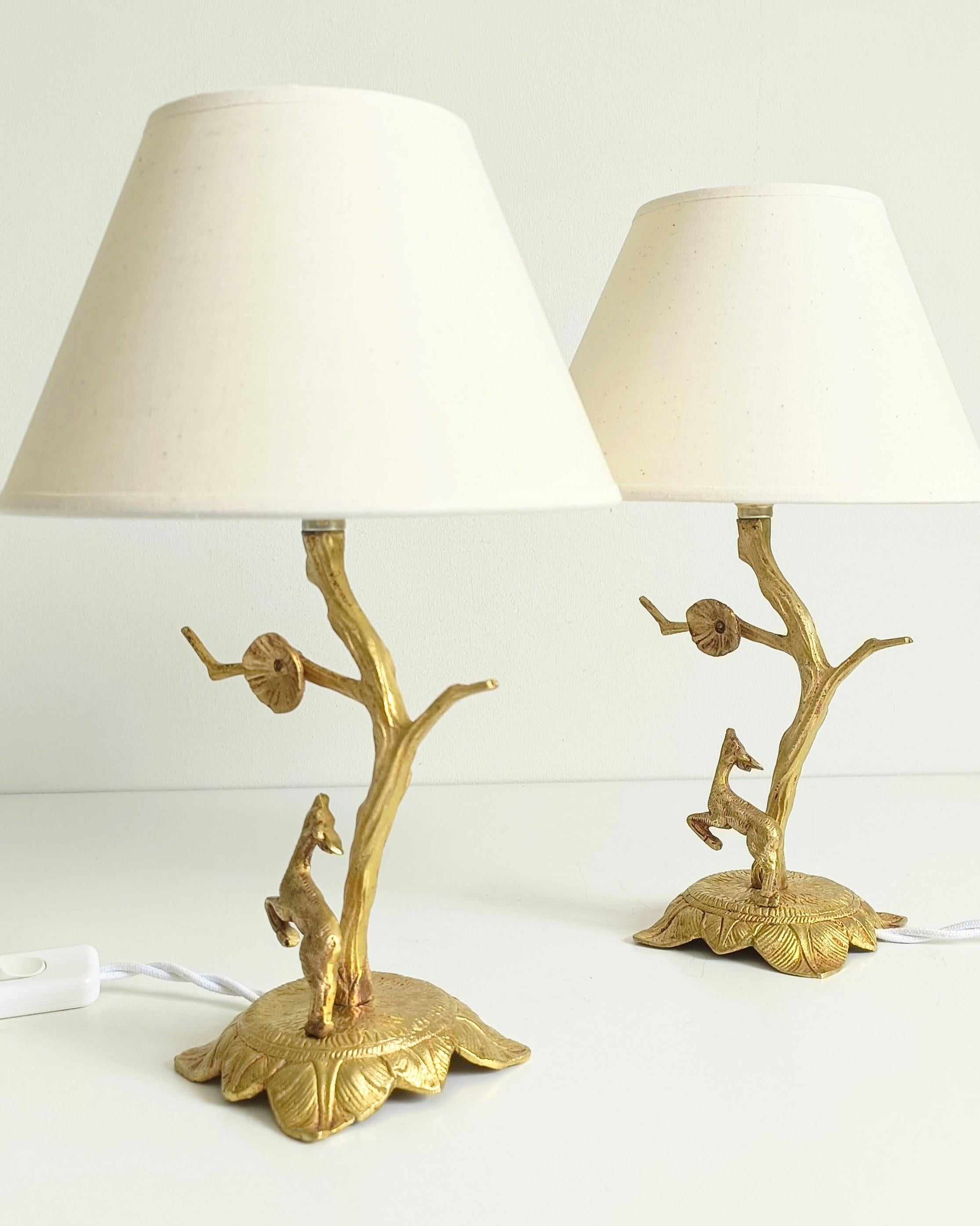 Mid-Century Pair of Small Bronze Table Lamps in Louis XVI Style, France, 1950s For Sale 6