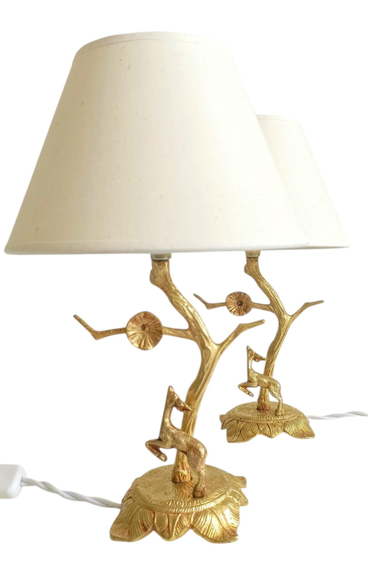 Mid-Century Pair of Small Bronze Table Lamps in Louis XVI Style, France, 1950s For Sale 7