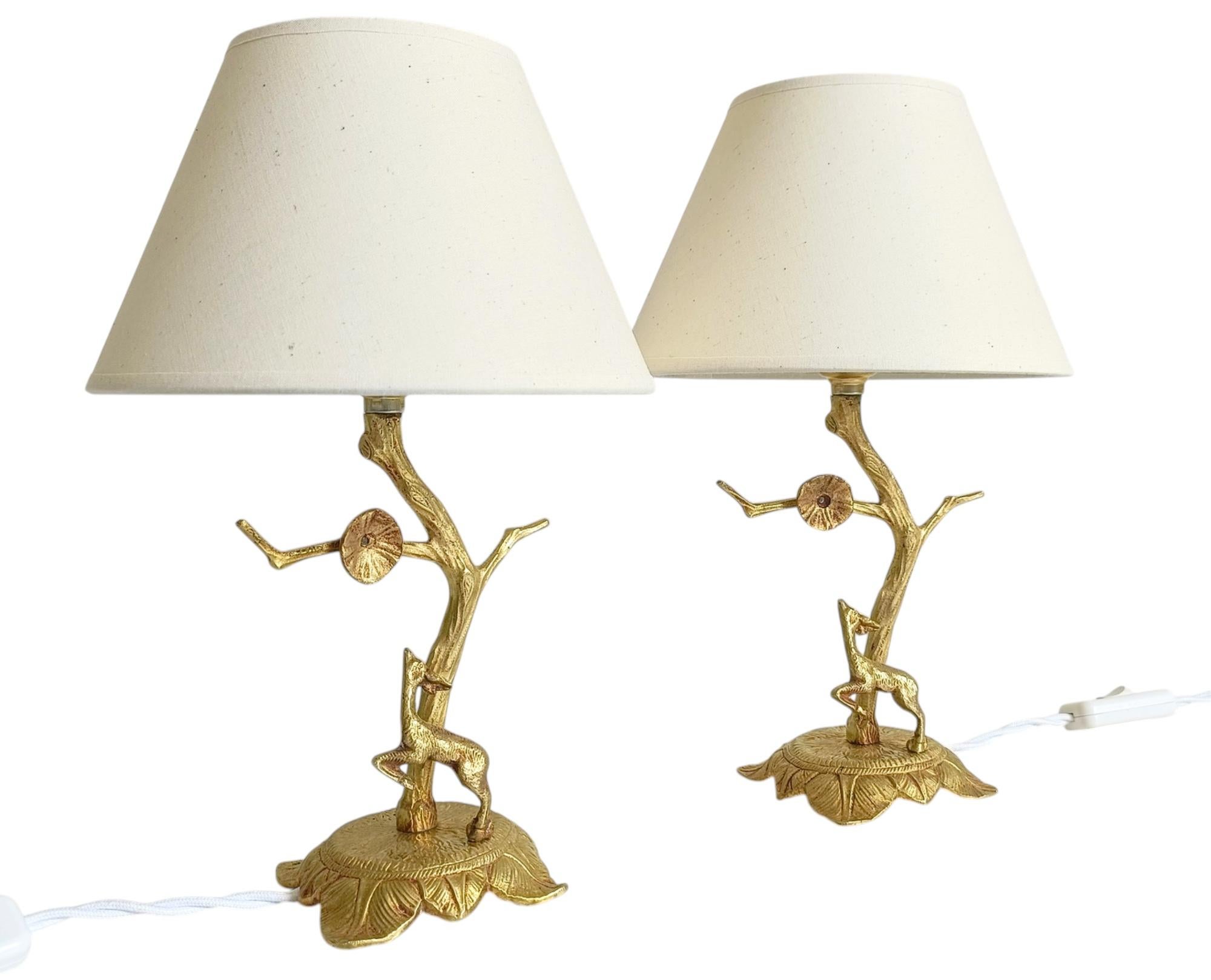 Mid-Century Pair of Small Bronze Table Lamps in Louis XVI Style, France, 1950s For Sale 8