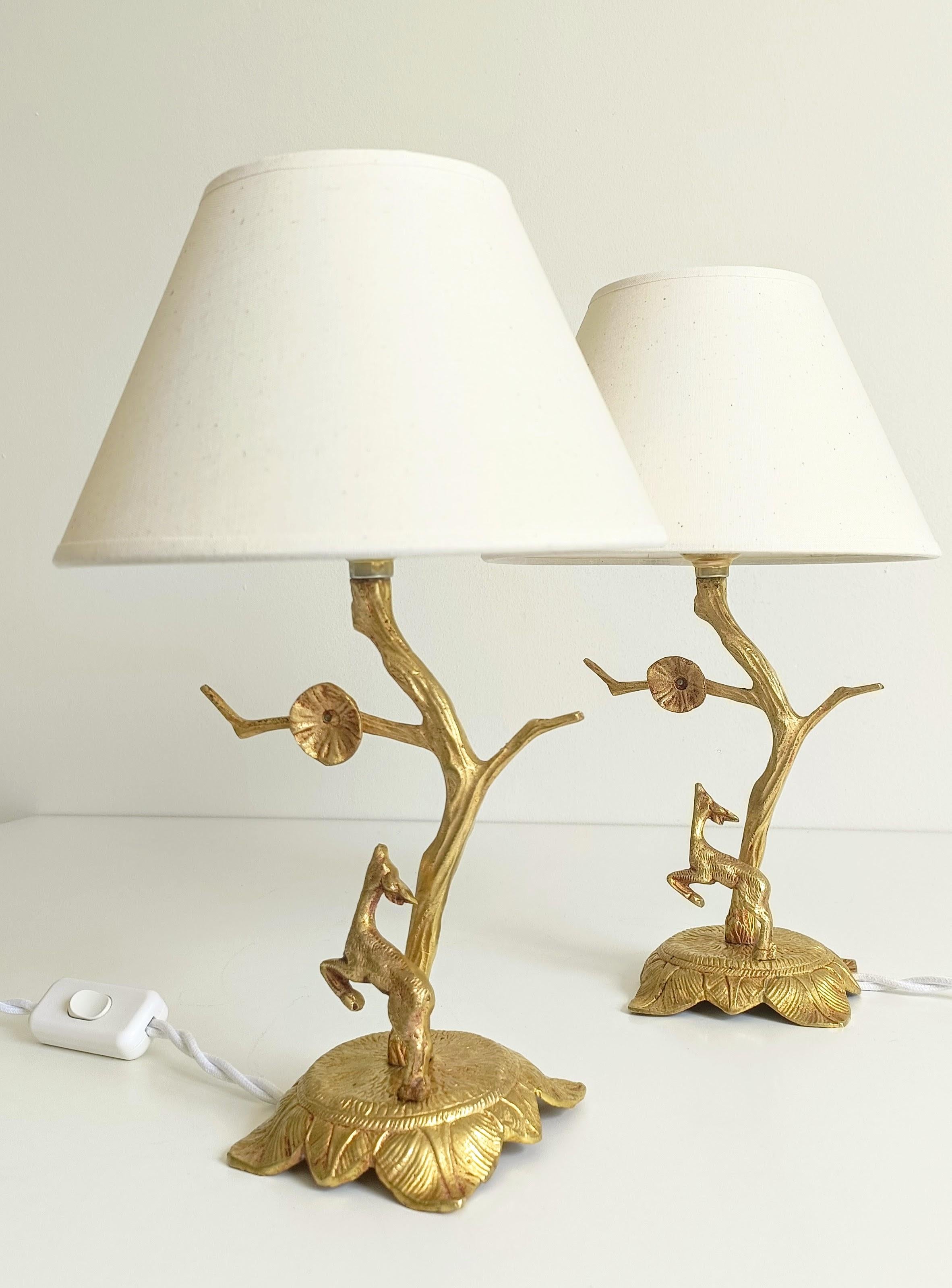 20th Century Mid-Century Pair of Small Bronze Table Lamps in Louis XVI Style, France, 1950s For Sale