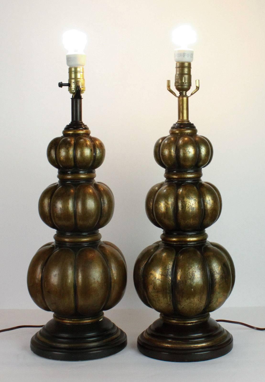 Pair of Midcentury Bronze Patina Gourd Lamps For Sale 7