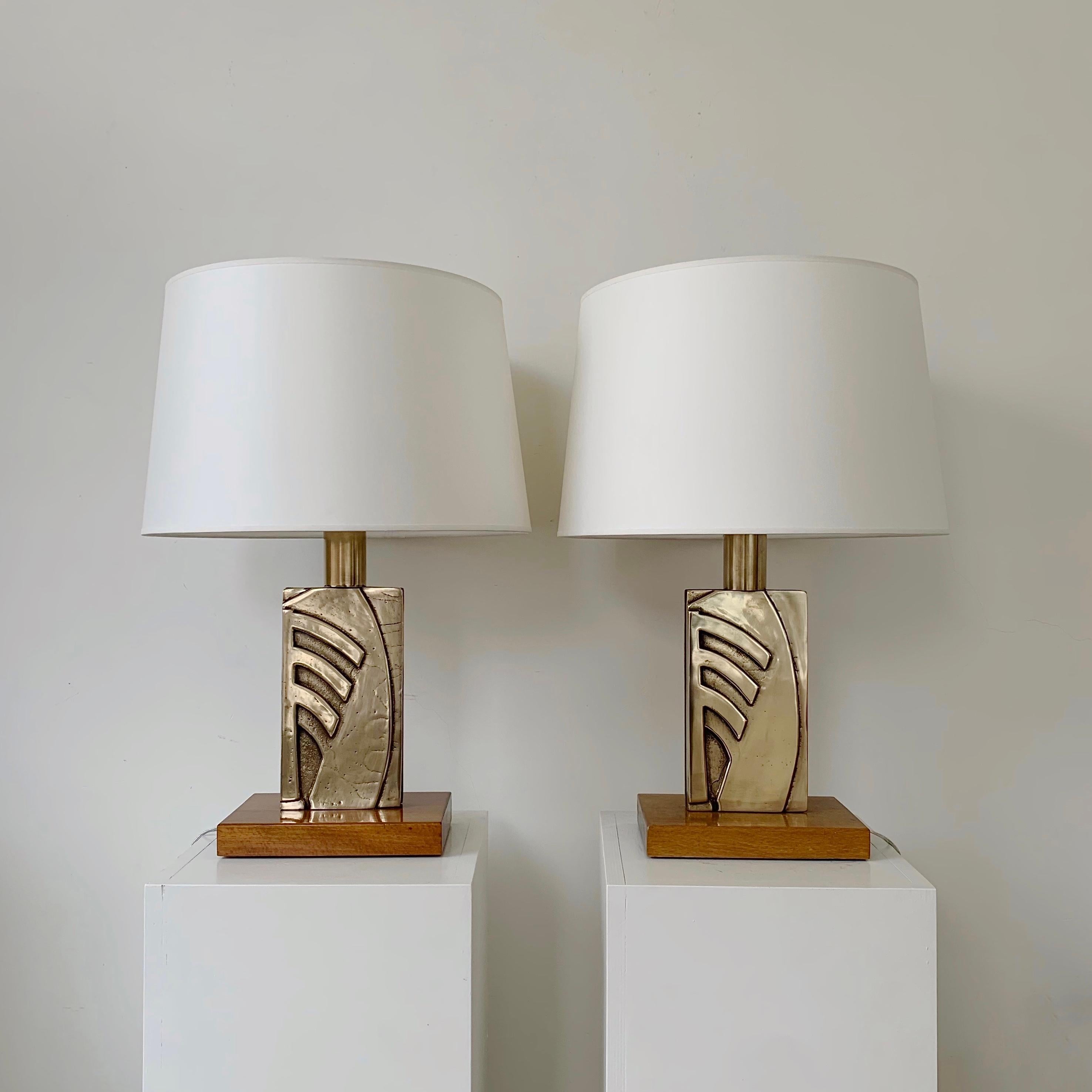 Italian Pair of Mid-Century Bronze Table Lamps, circa 1970, Italy For Sale
