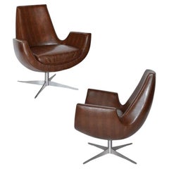 Pair of Mid-Century Brown Leather Chairs with Metal Base. Italy, 1970's.