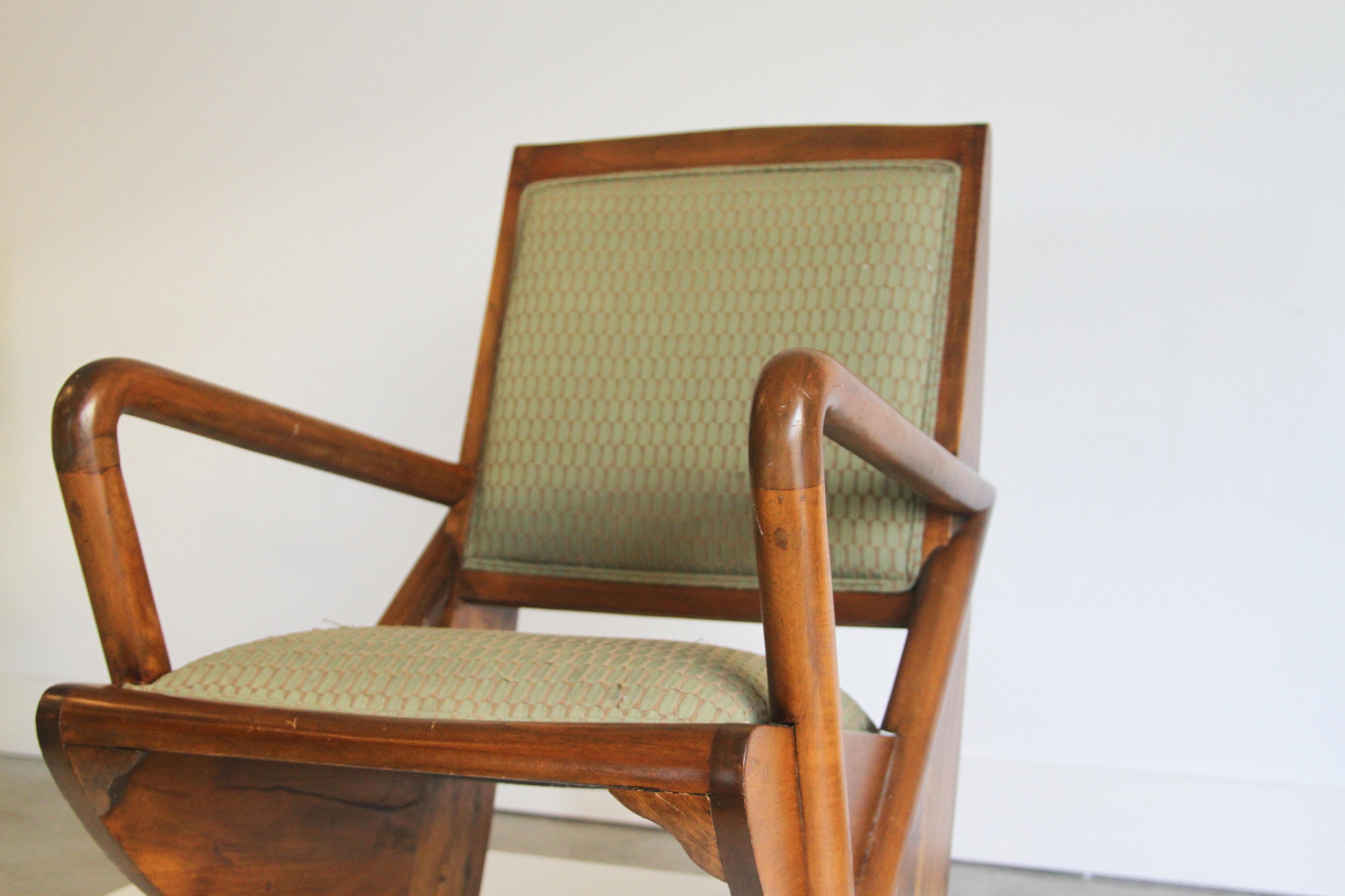 Mid-Century Modern Pair of Midcentury Burma Bentwood Lounge Chairs