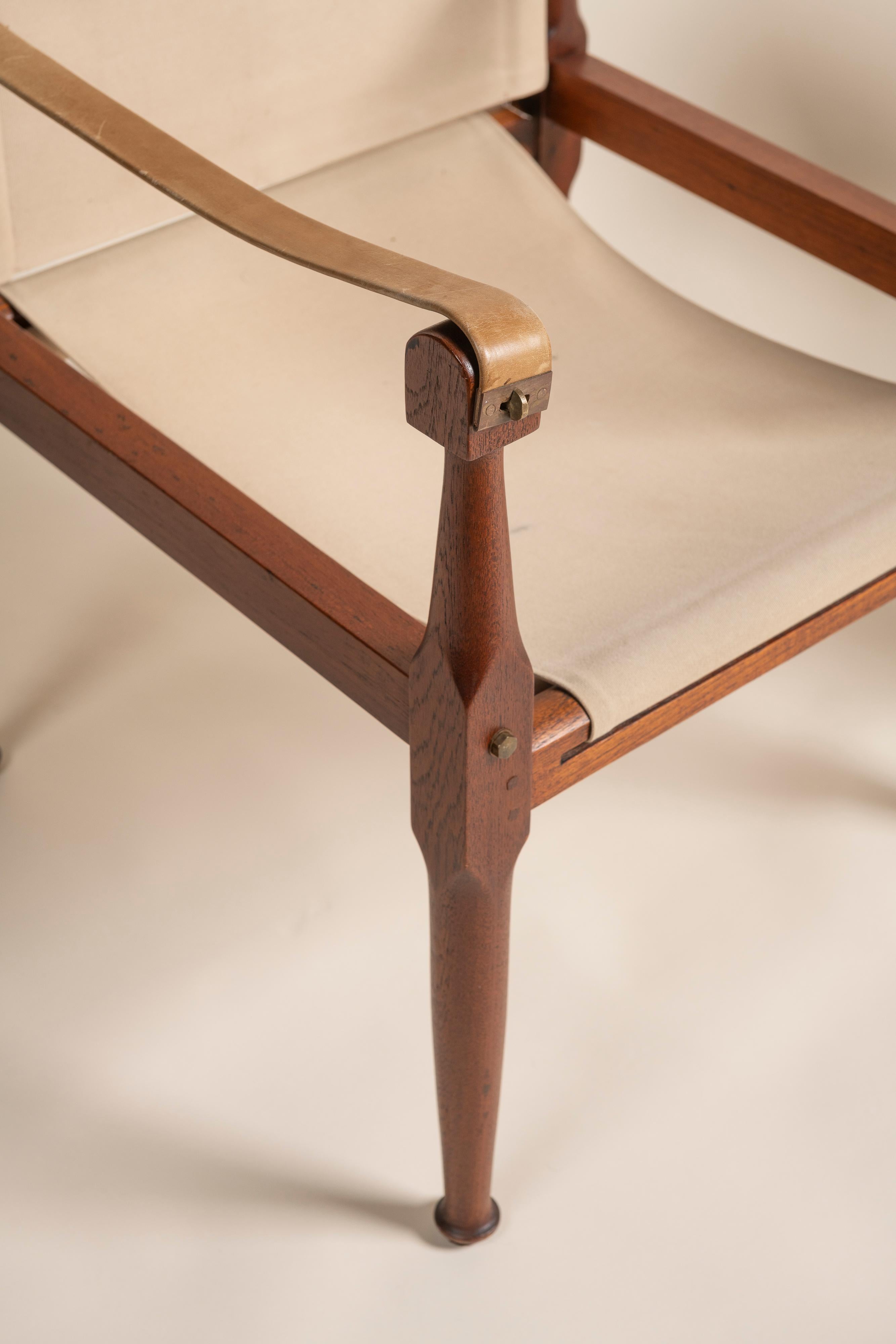 Paire de chaises de campagne du milieu du siècle dans le style de Kaare Klint, Danemark, 1960 en vente 4