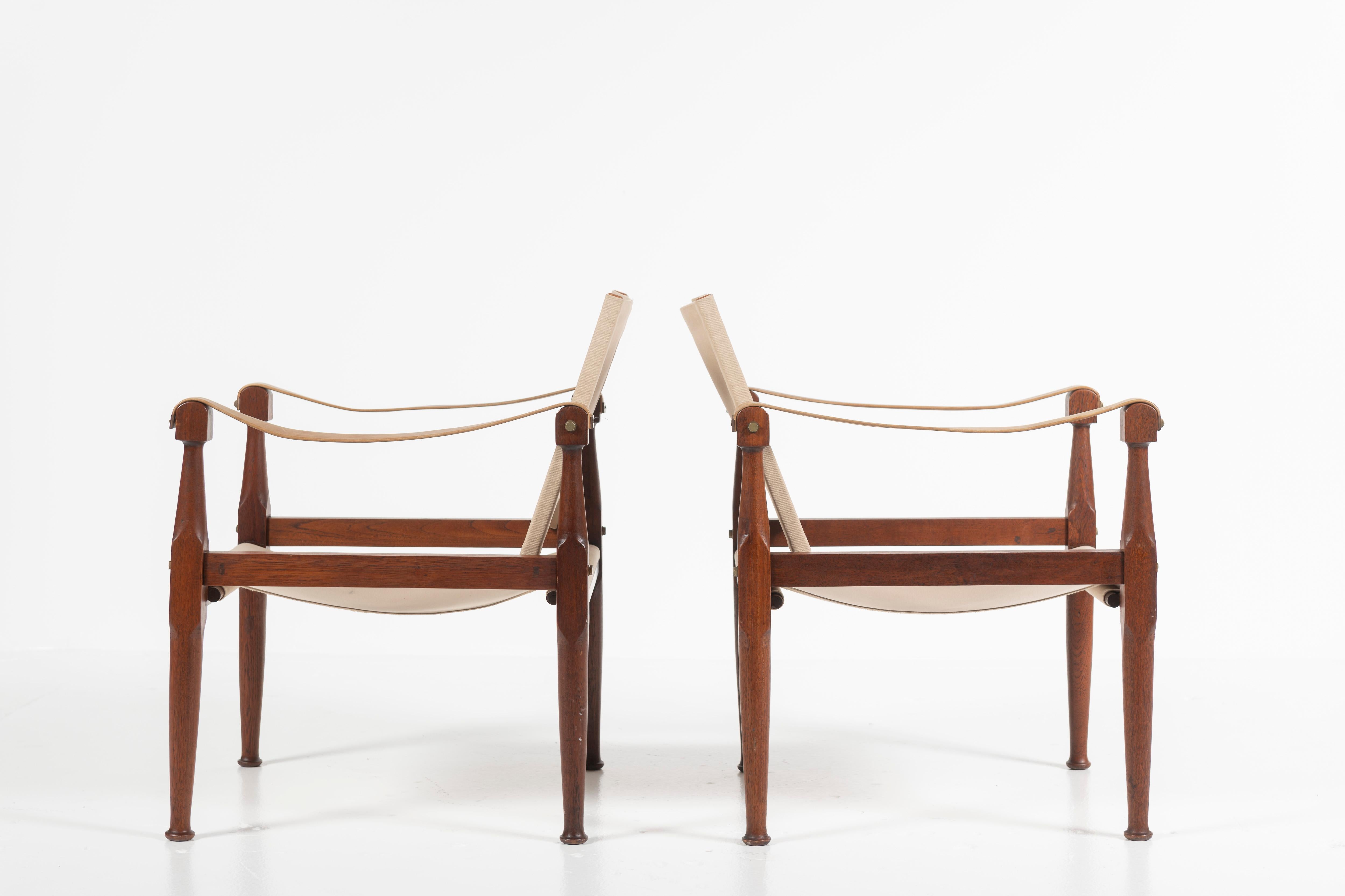 20th Century Pair of Mid Century Campaign Chairs in the style of Kaare Klint, Denmark, 1960 For Sale