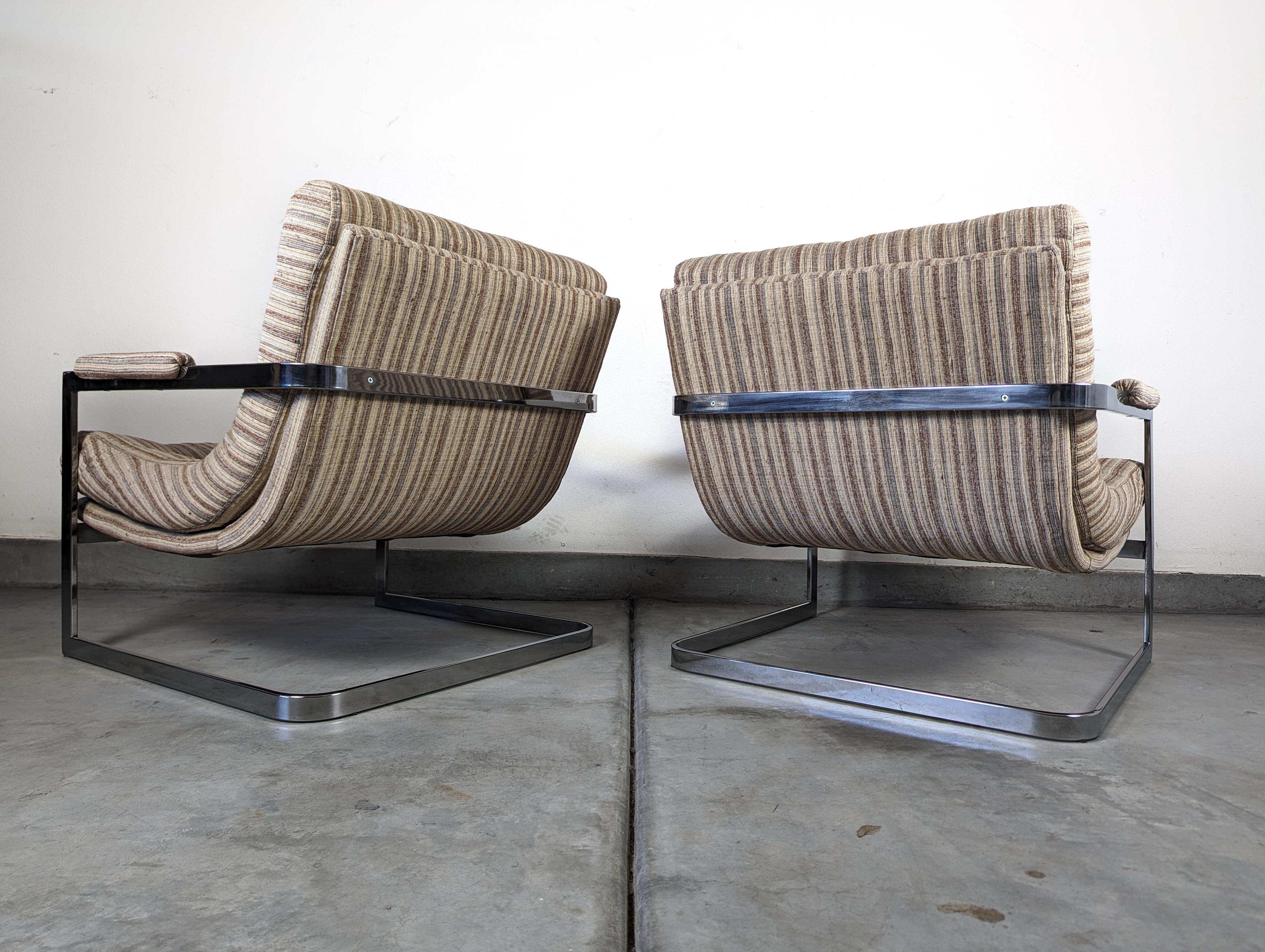 Pair of Mid Century Cantilevered Scoop Chairs - Style of Milo Baughman, c1970s 2