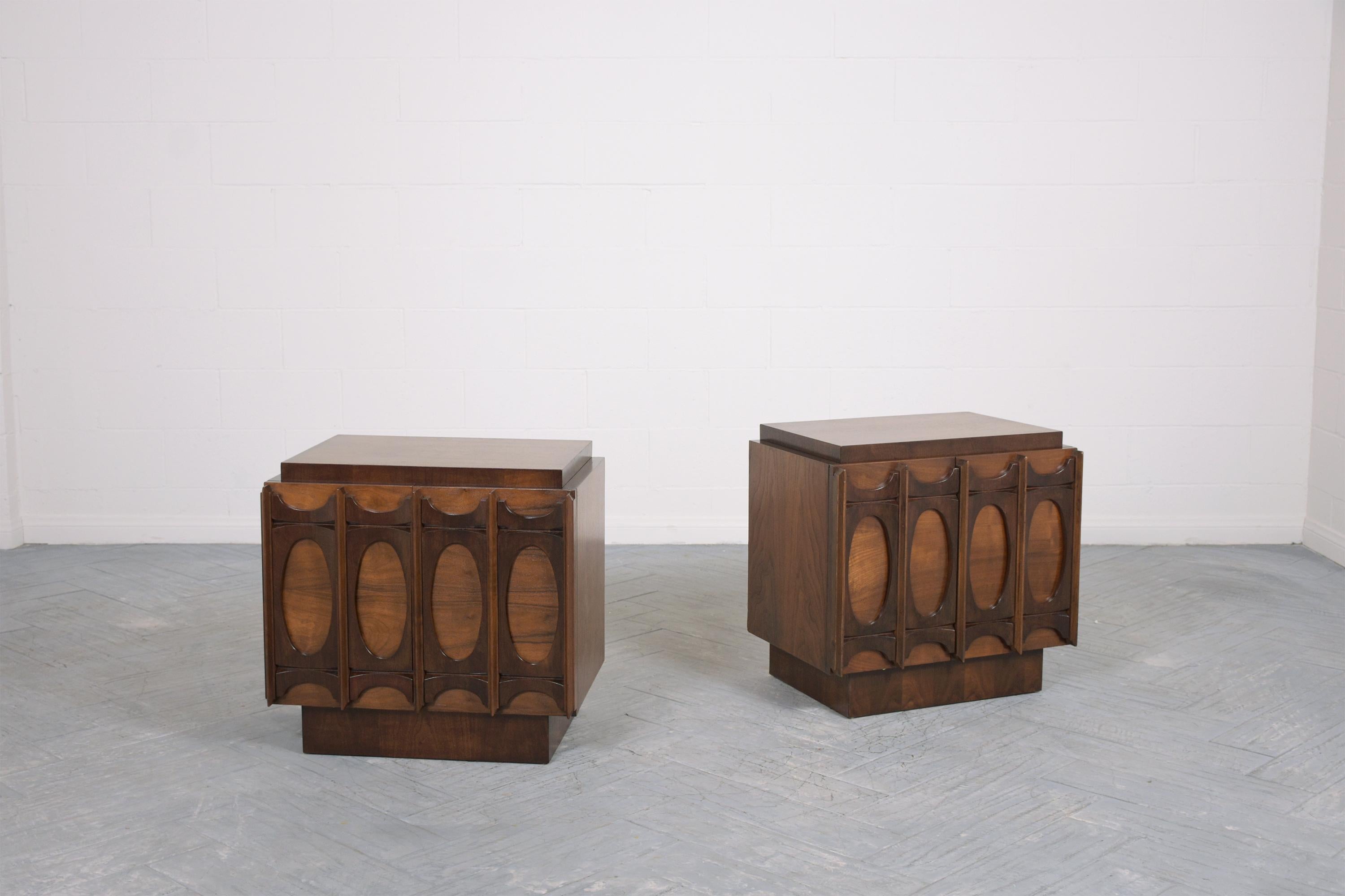 Mid-Century Modern Pair of Mid-Century Carved Nightstands