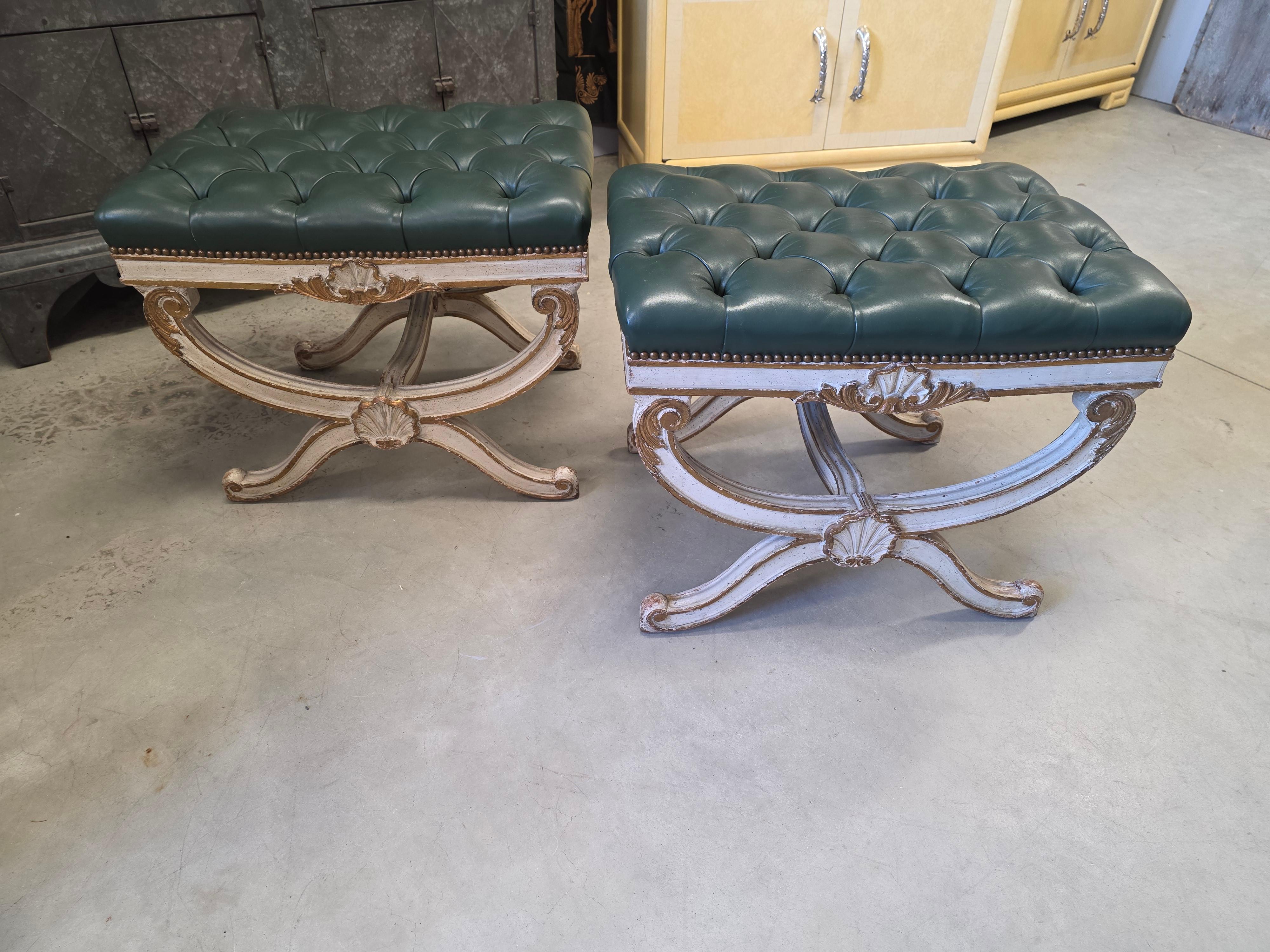 20th Century Pair Of Mid-Century Carved Painted and Gilded Curule Benches For Sale