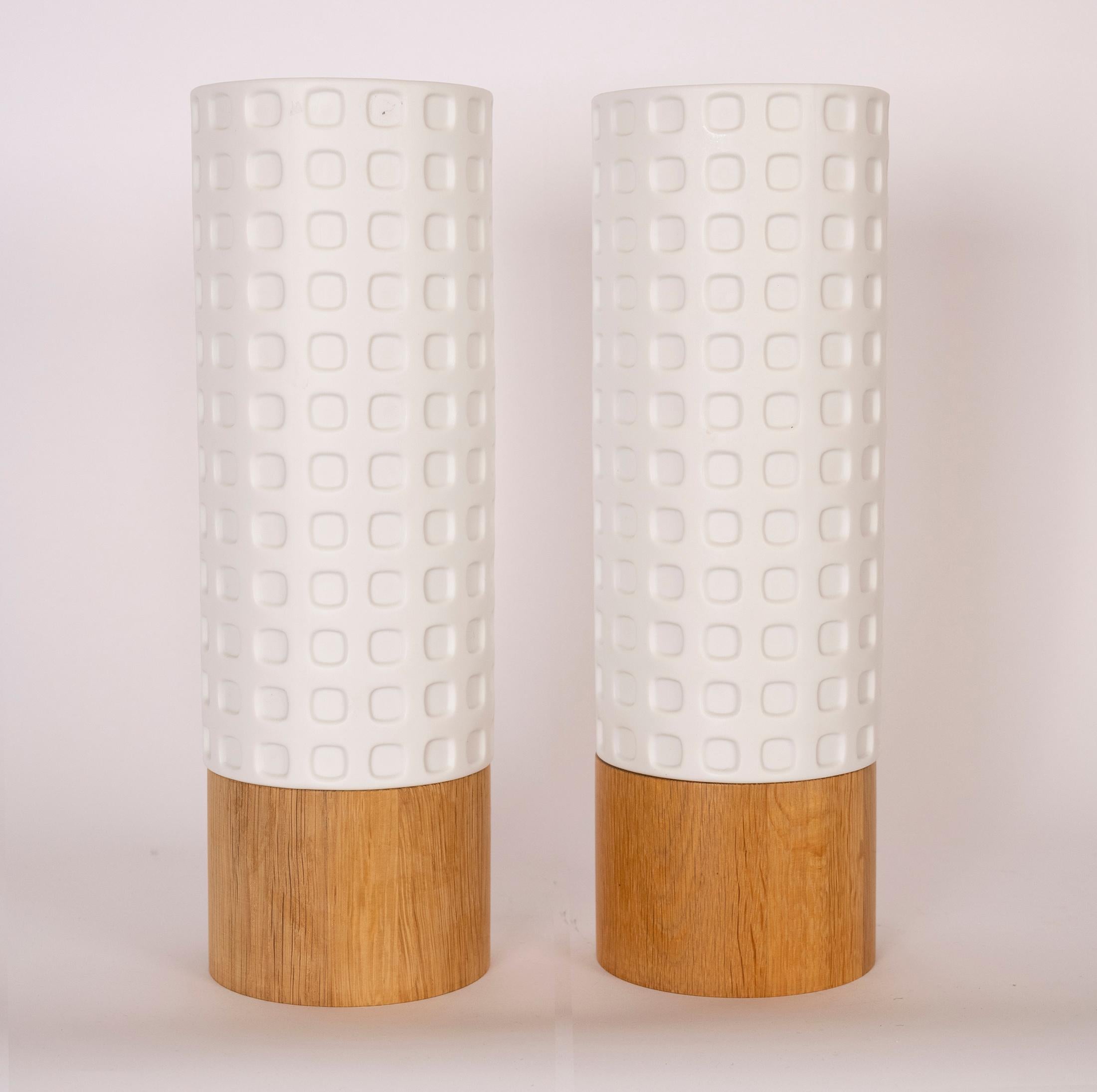 Pair of Midcentury Ceramic and Wood Table Lamps In Good Condition In New York, NY