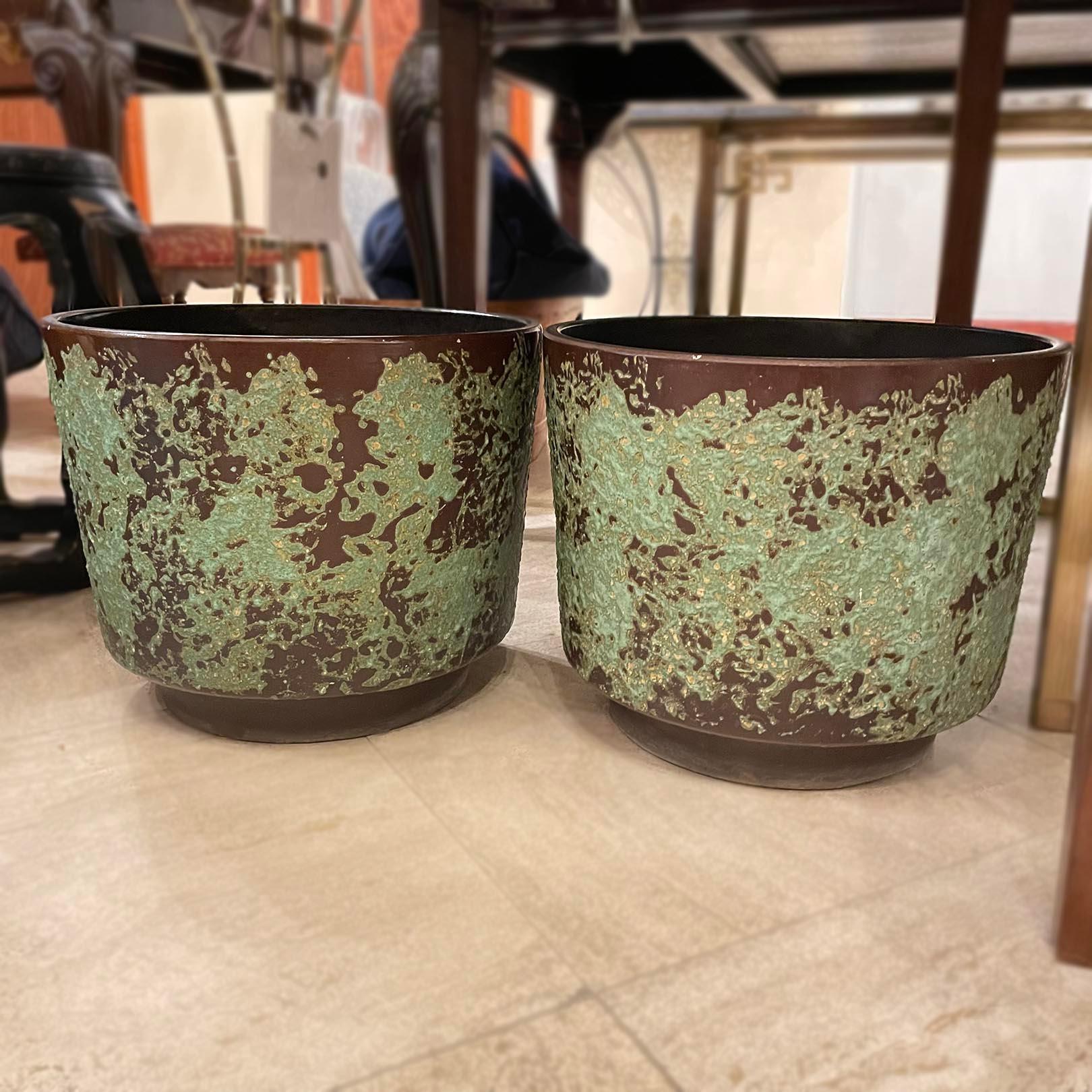 Mid-20th Century Pair of Mid-Century Ceramic Cachepots For Sale