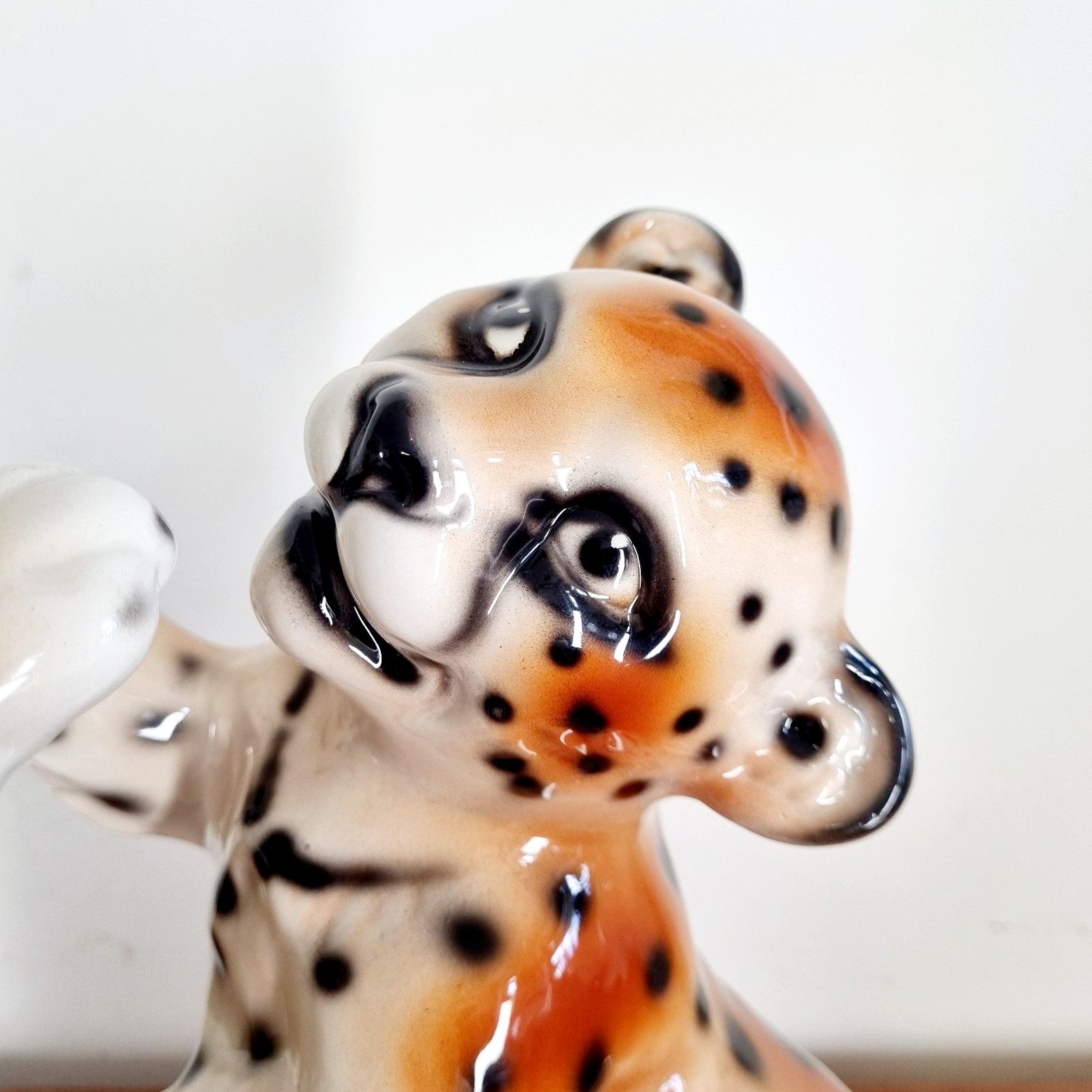 Pair of Mid Century Ceramic Cheetah Cubs, Italy 80s For Sale 3