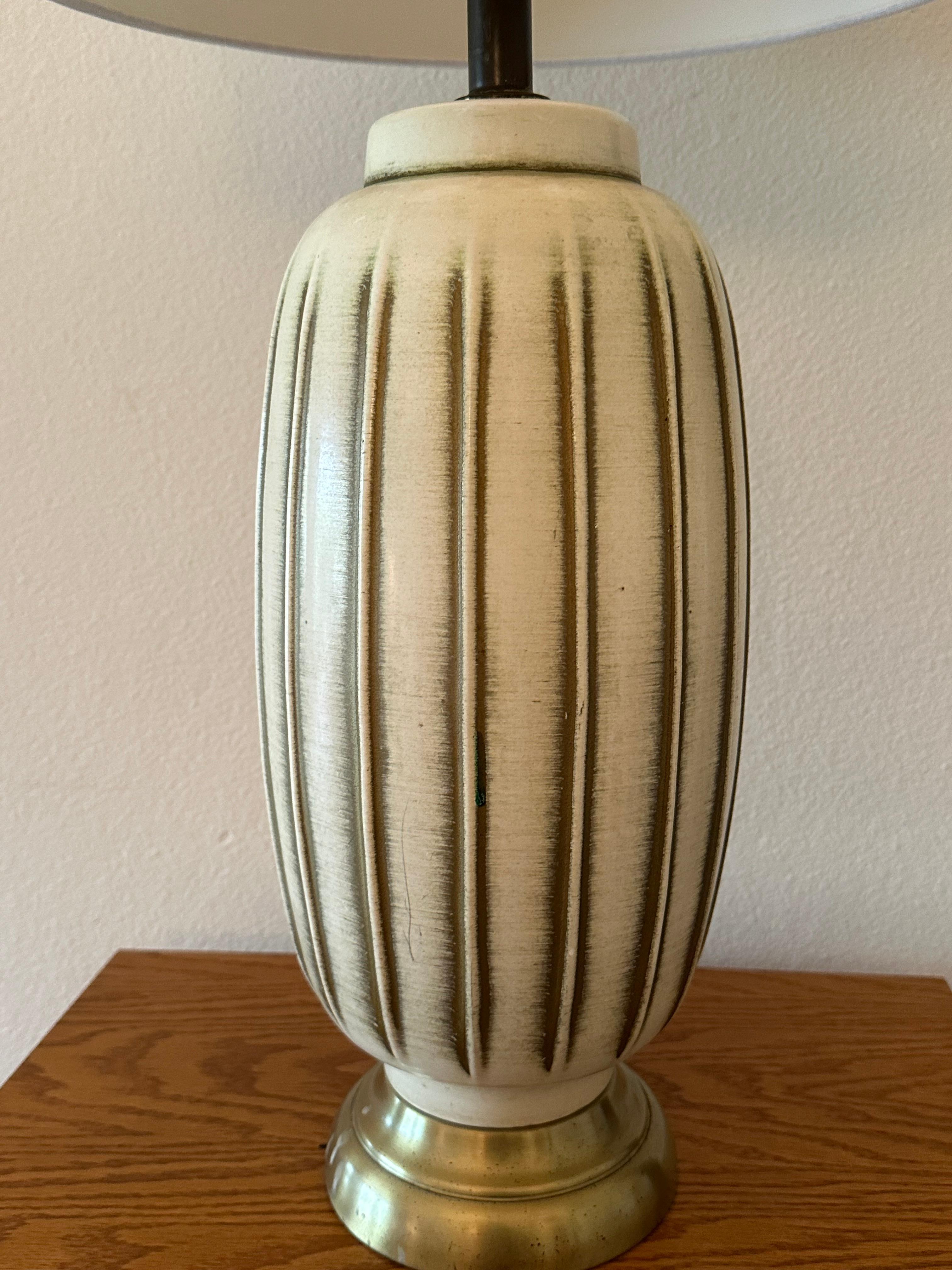 American Pair of Mid-Century Ceramic Cream with Golden Stripes Table Lamps For Sale