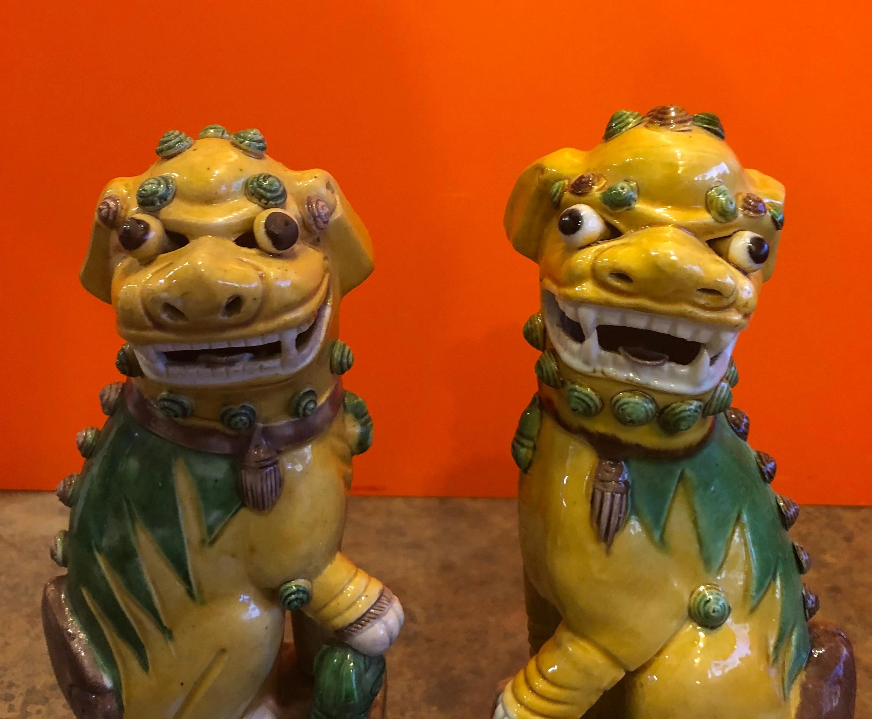 Chinese Pair of Midcentury Ceramic Foo Dogs or Bookends