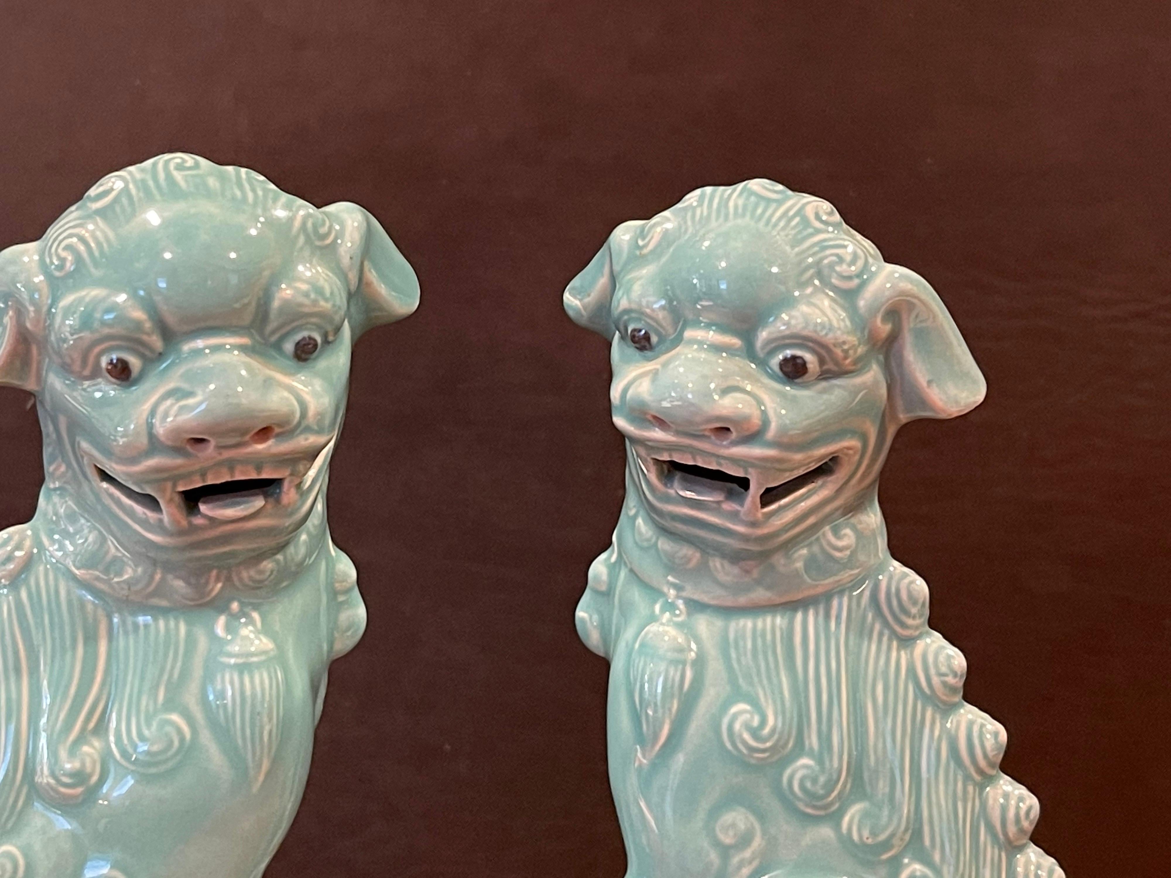 20th Century Pair of Midcentury Ceramic Foo Dogs / Bookends