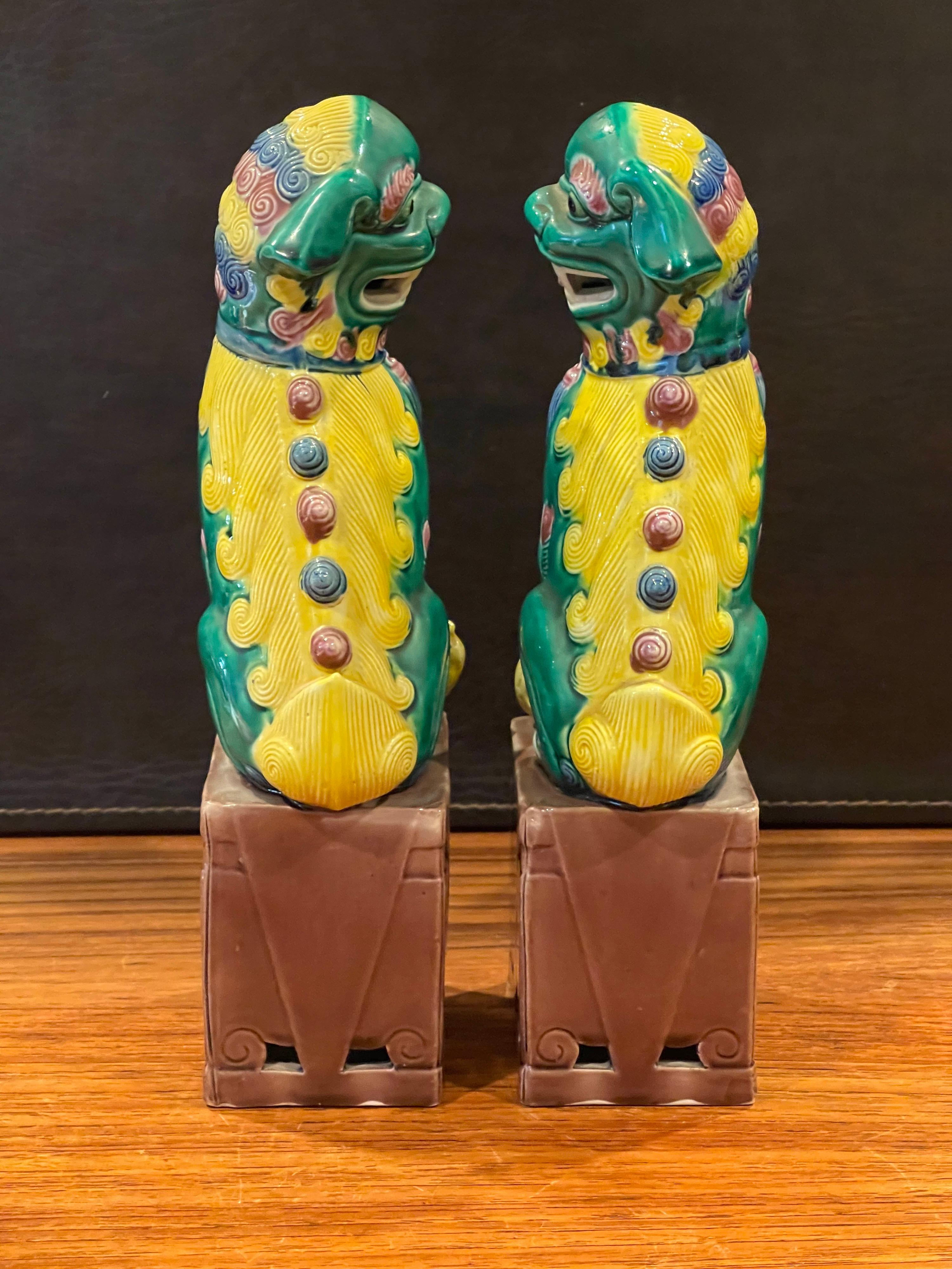 20th Century Pair of Midcentury Ceramic Foo Dogs or Bookends