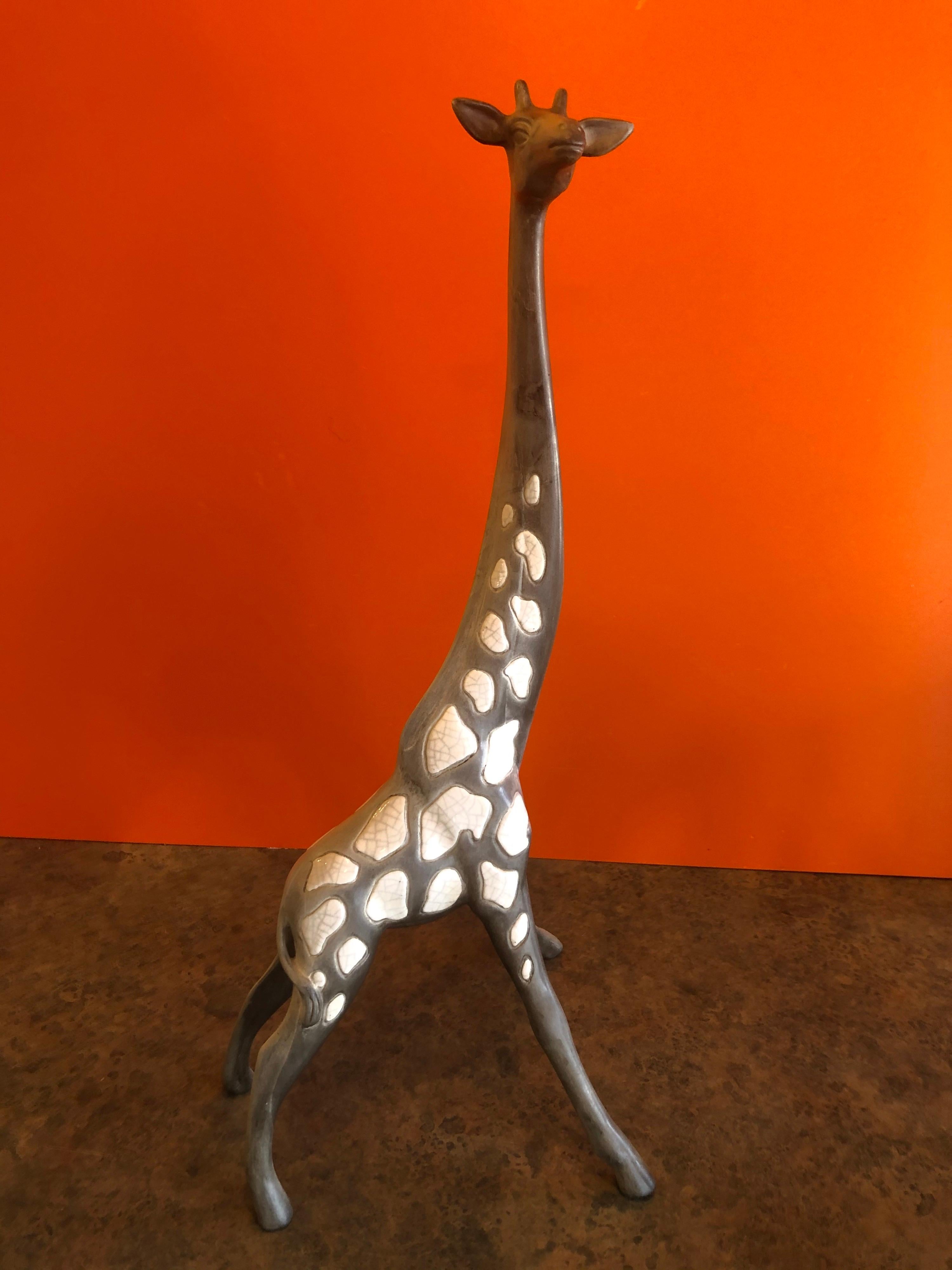 American Pair of Midcentury Ceramic Giraffes by McFarlin Freeman Pottery For Sale