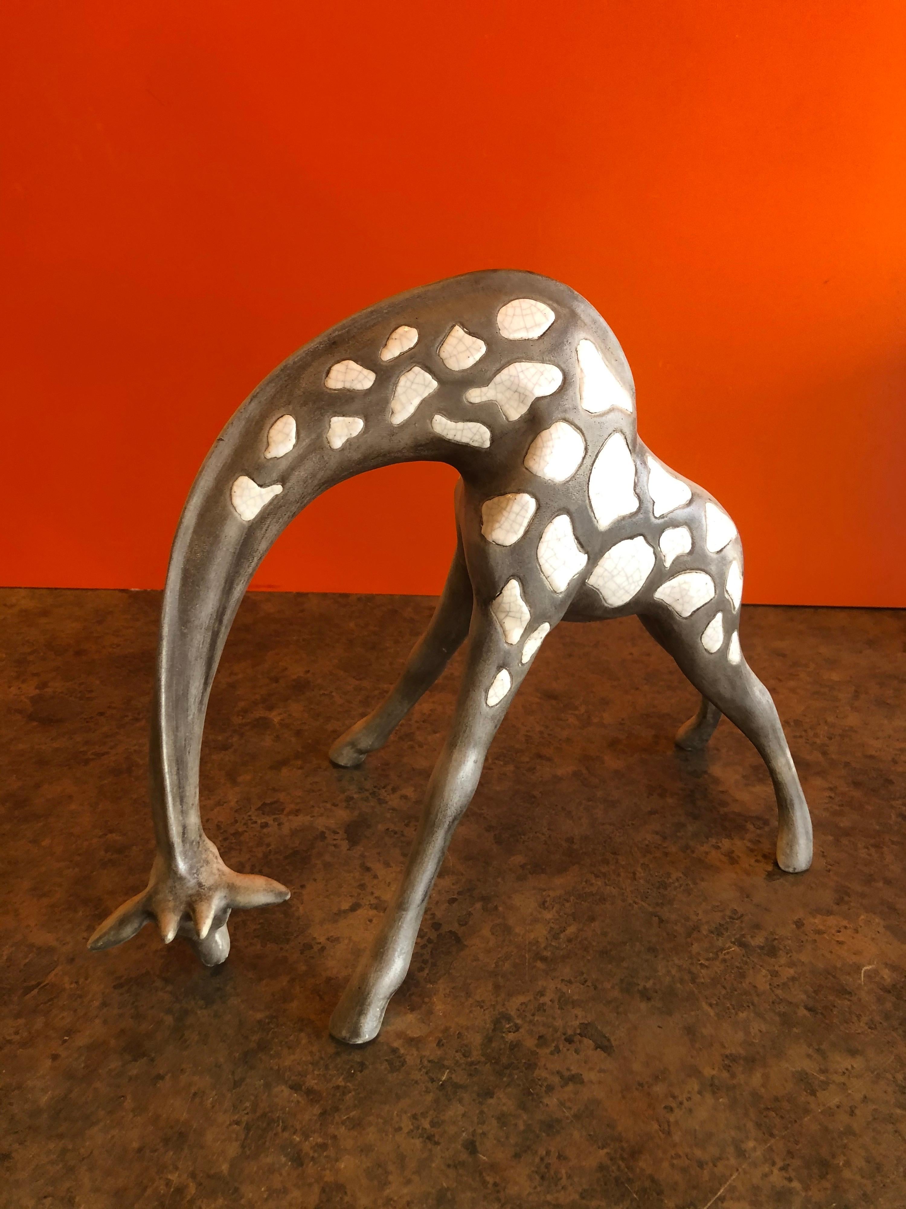 Paire de giraffes en céramique du milieu du siècle dernier par McFarlin Freeman Pottery en vente 1