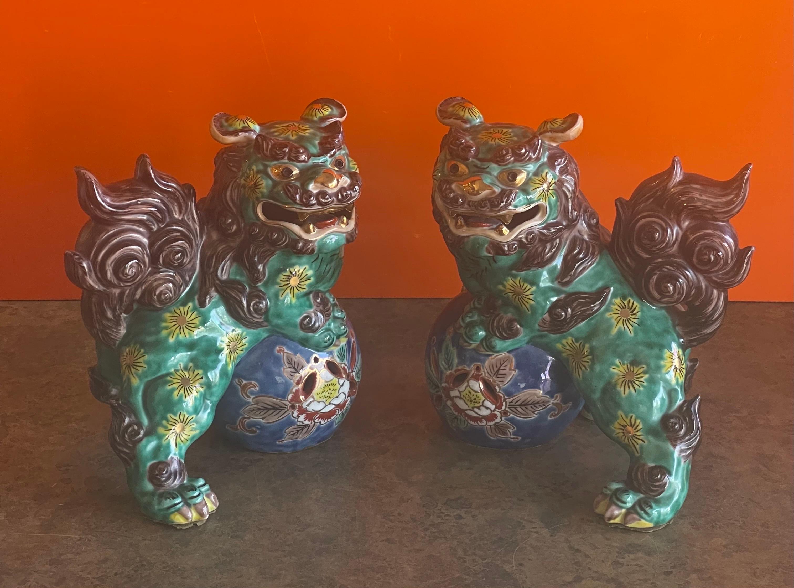 Mid-Century Modern Pair of Mid-Century Ceramic Polychrome Foo Dogs