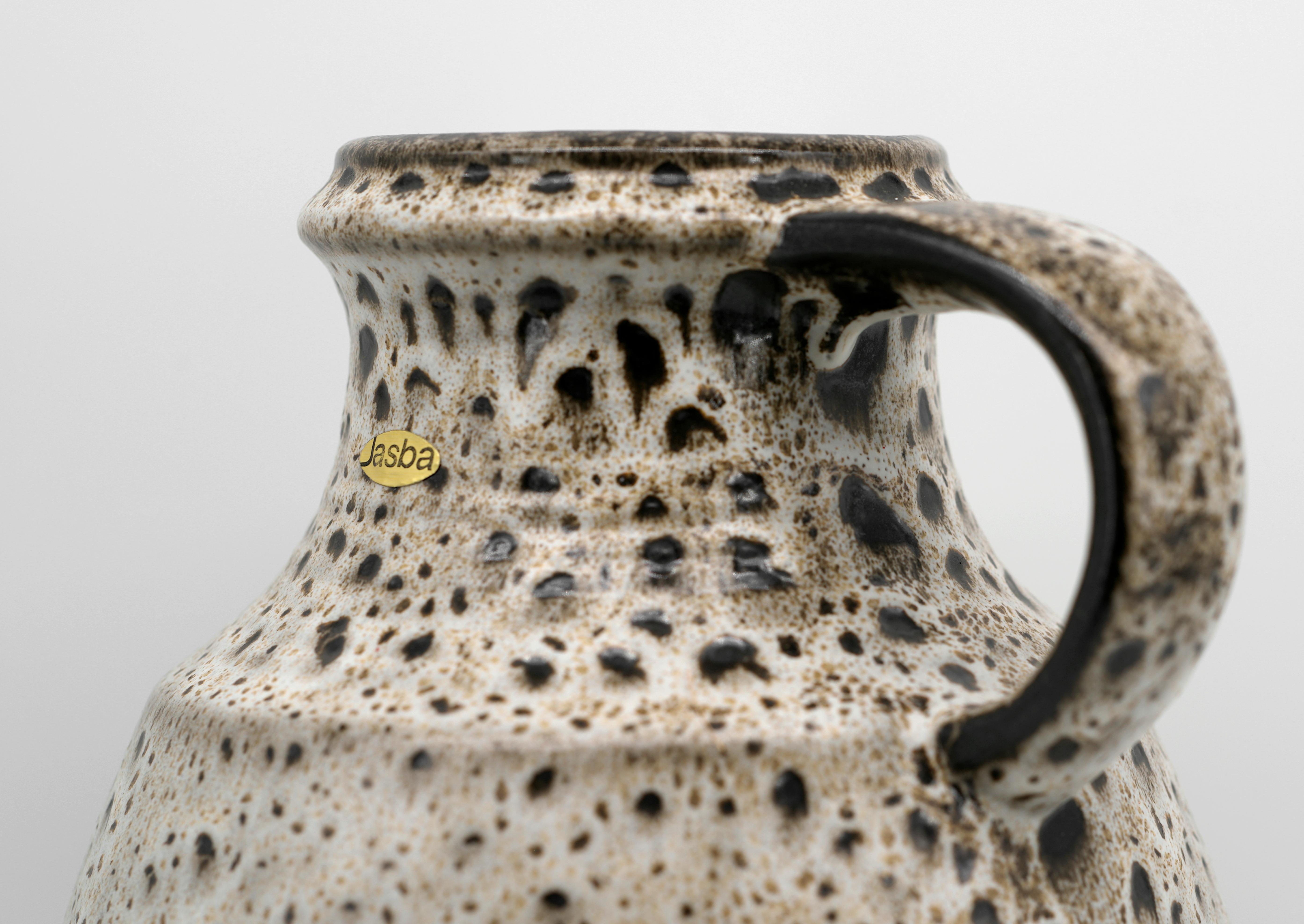 Milieu du XXe siècle Paire de vases en céramique du milieu du siècle, Allemagne, fin des années 1960, peut-être des lampes en vente