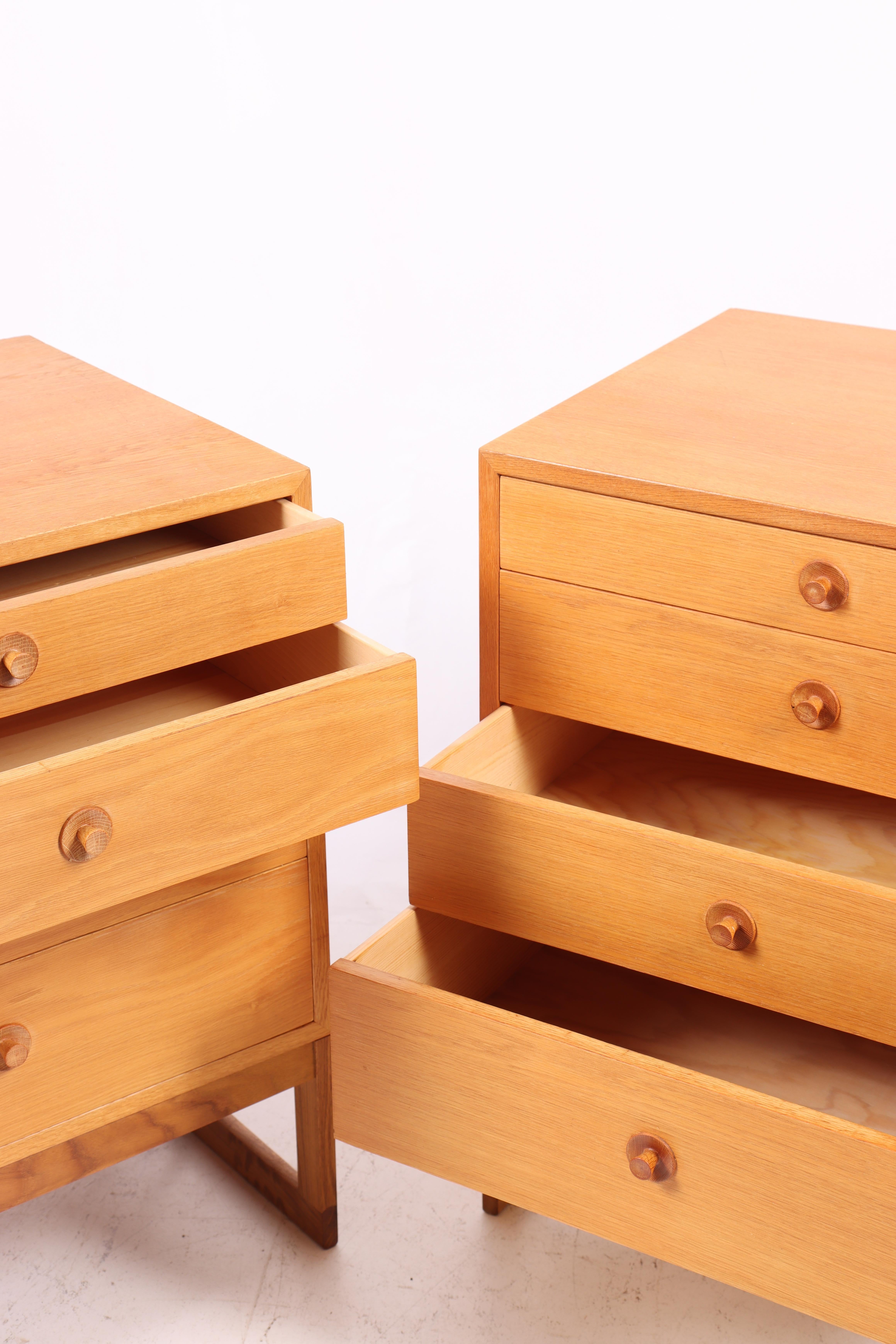 Pair of Mid-Century Chest of Drawers in Oak Designed by Børge Mogensen, 1960s 2