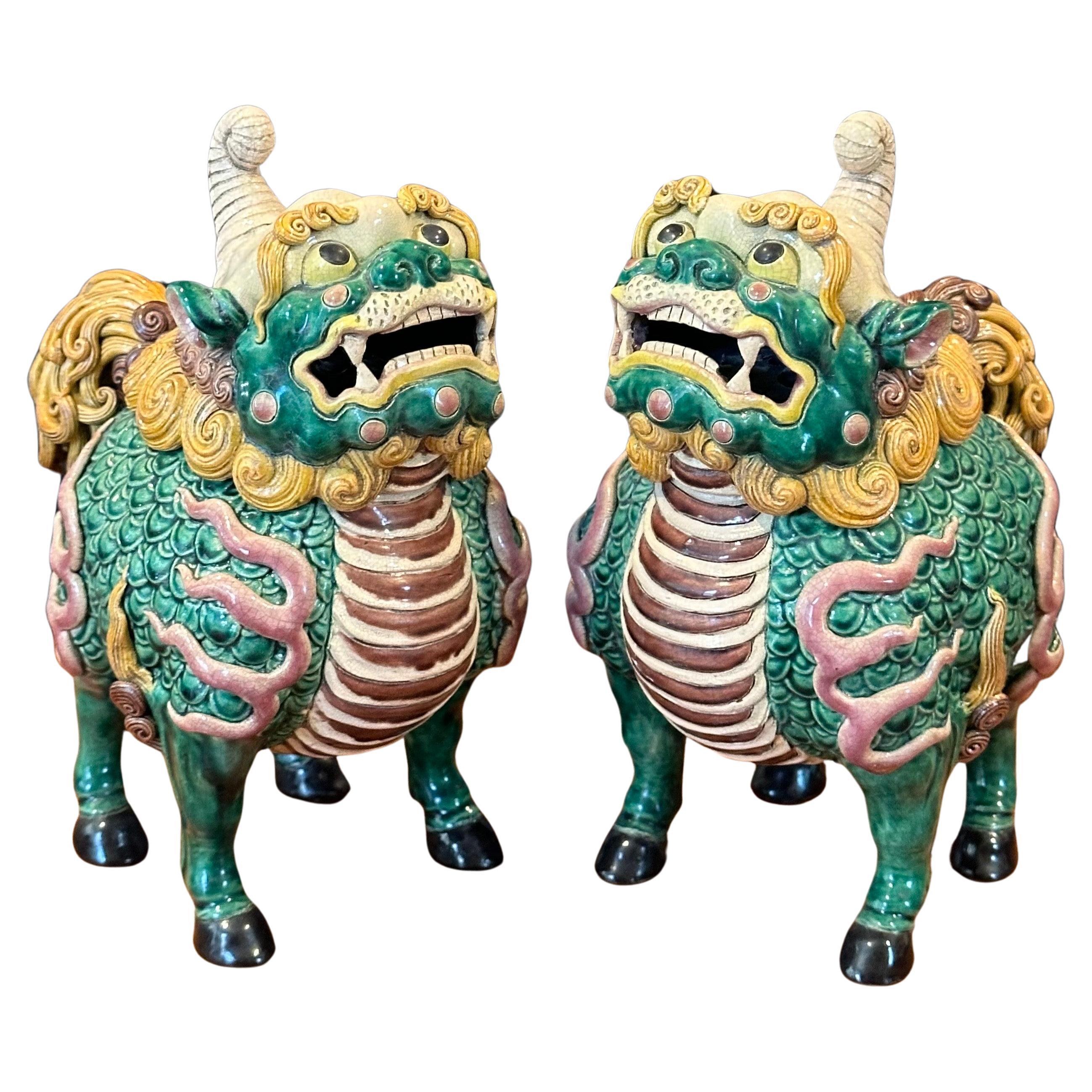 Pair of Mid-Century Chinese Ceramic Polychrome Incense Censer Foo Dogs For Sale 13