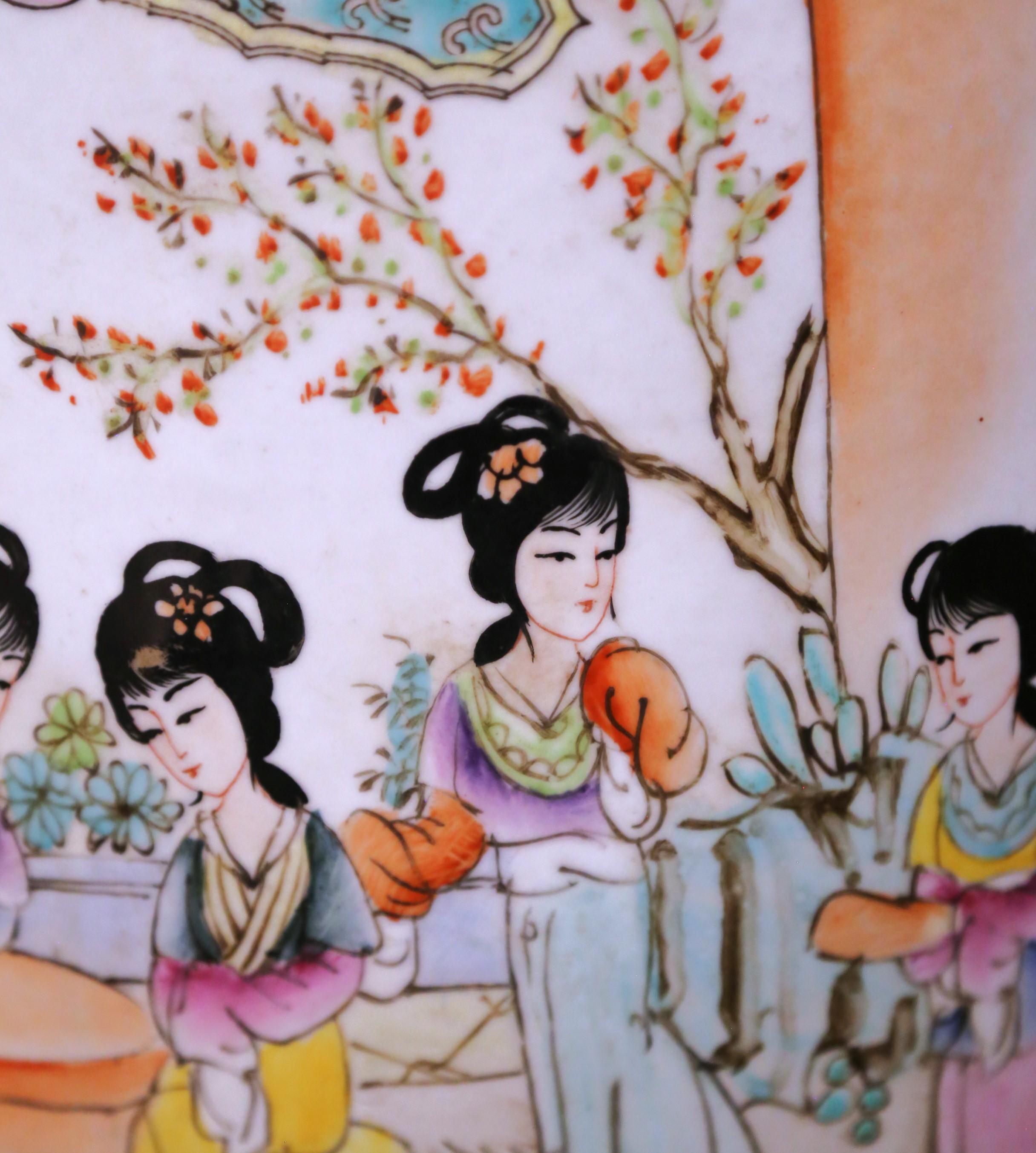 Pareja de taburetes de jardín chinos de mediados de siglo de estilo rosa familiar en venta 4