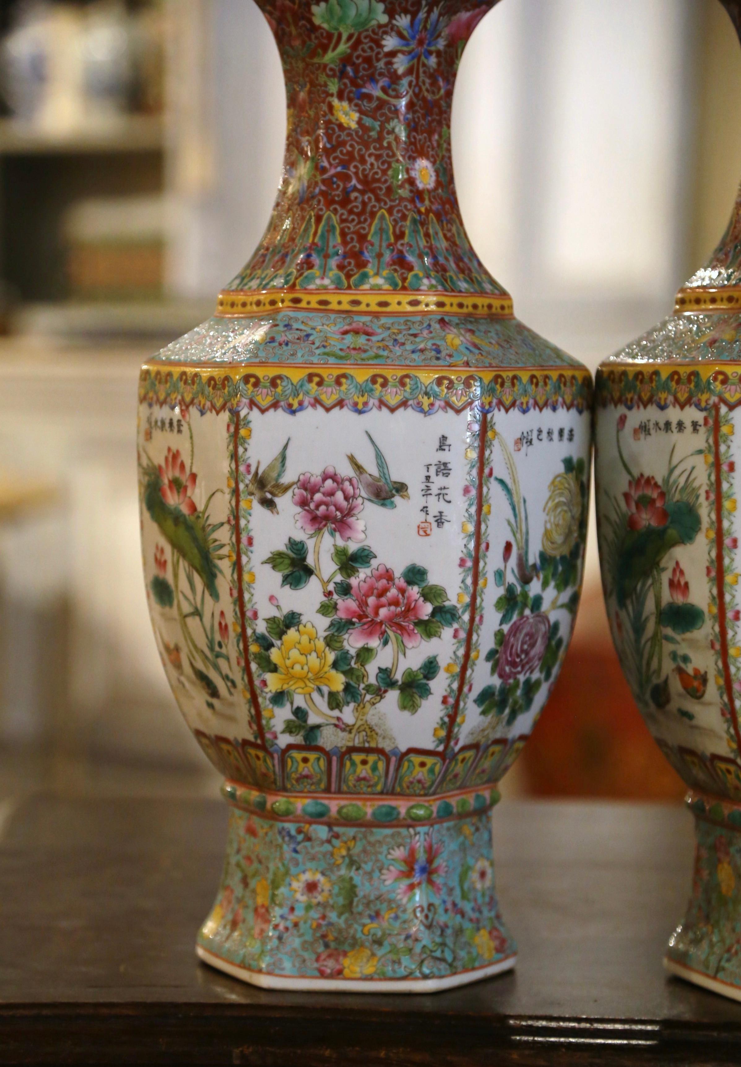 Pair of Mid-Century Chinese Famille Rose Hand Painted Pale Green Porcelain Vases In Excellent Condition For Sale In Dallas, TX